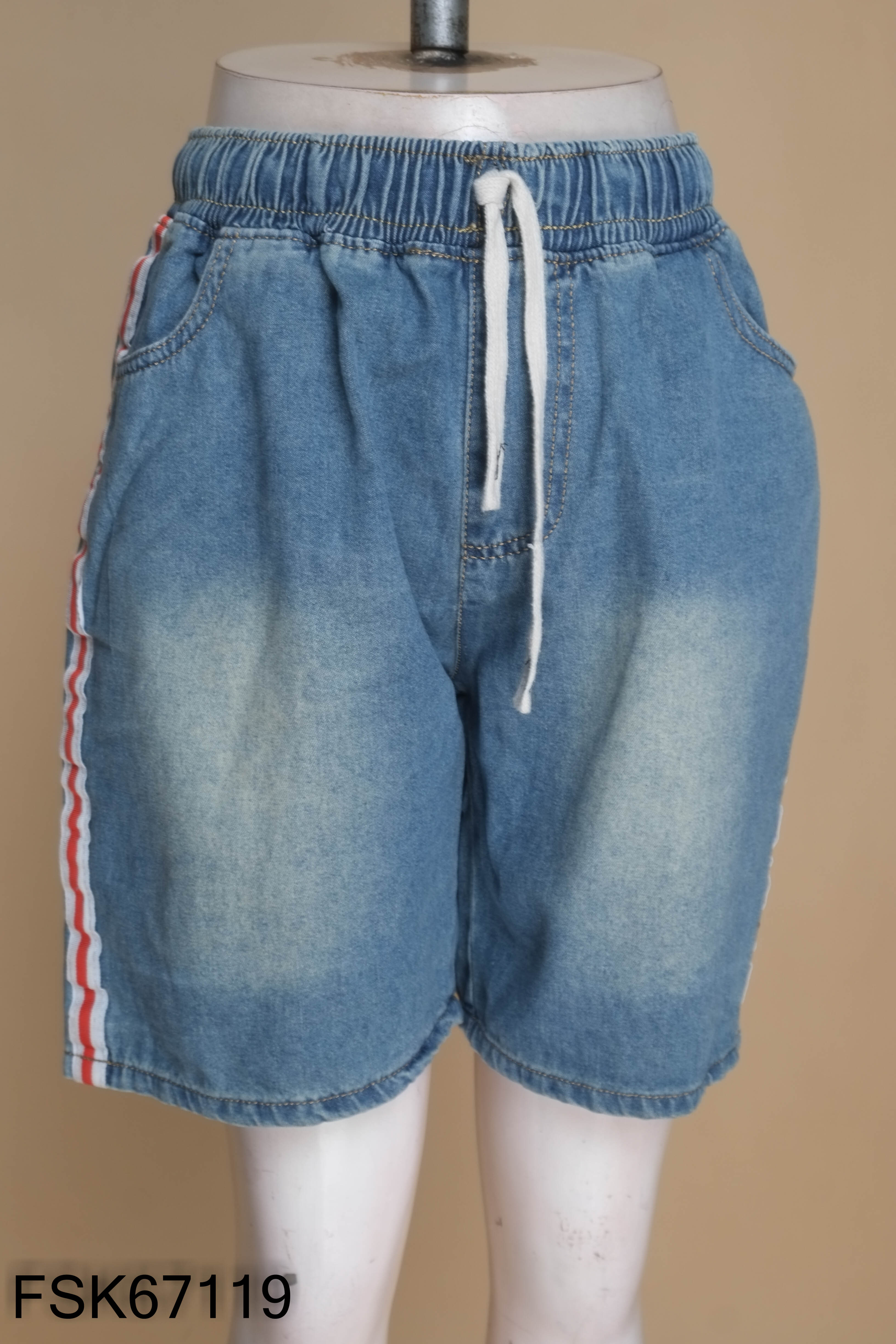 Quần shorts jeans xanh