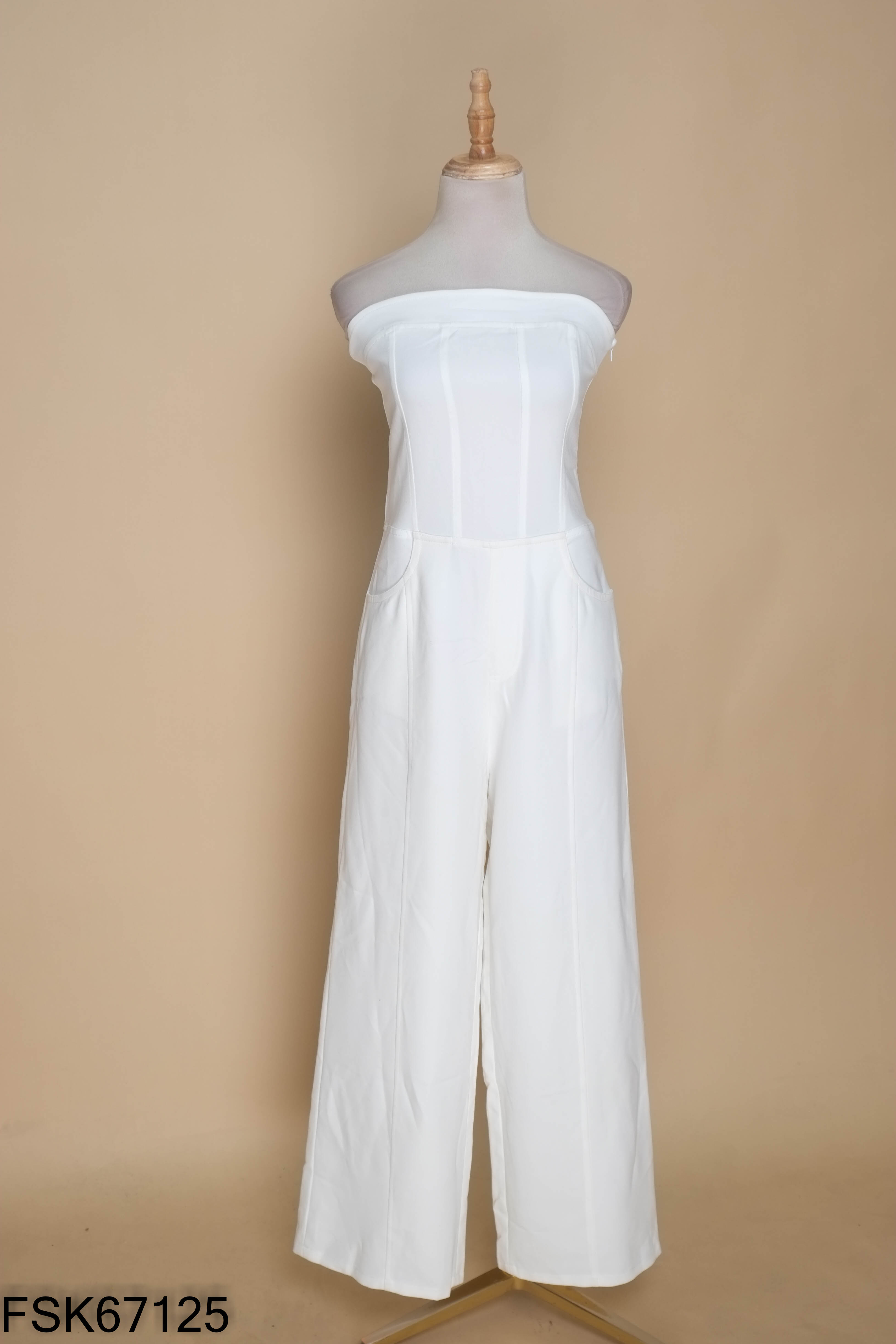 Jumpsuits quây trắng ống rộng