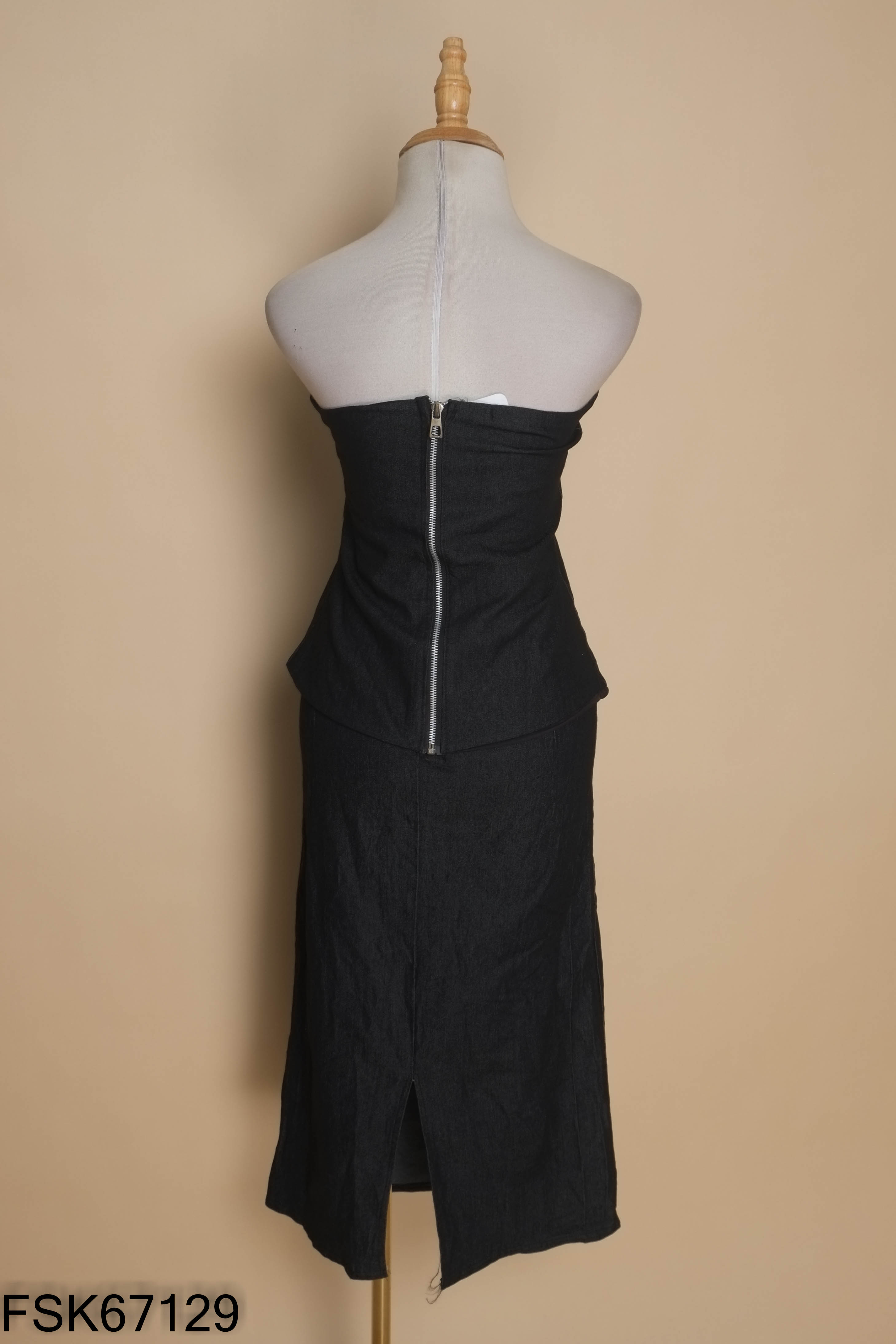 NEWTAG Set áo quây + quần jean đen xám