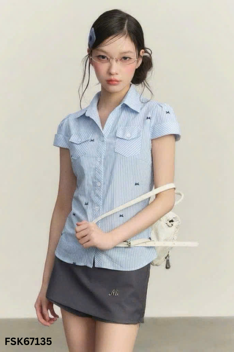Áo xanh kẻ sọc in nơ