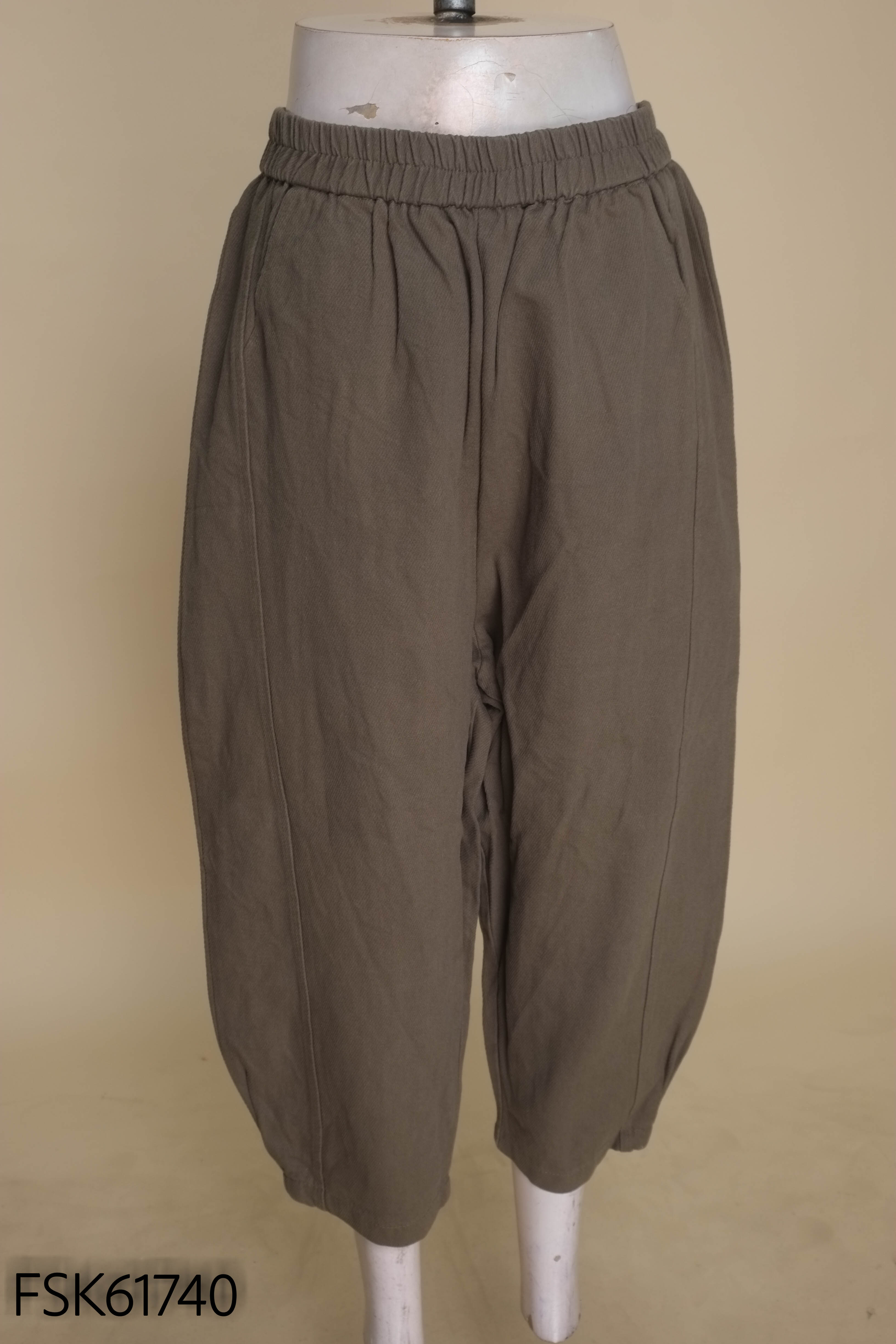 Quần kaki xanh cạp chun