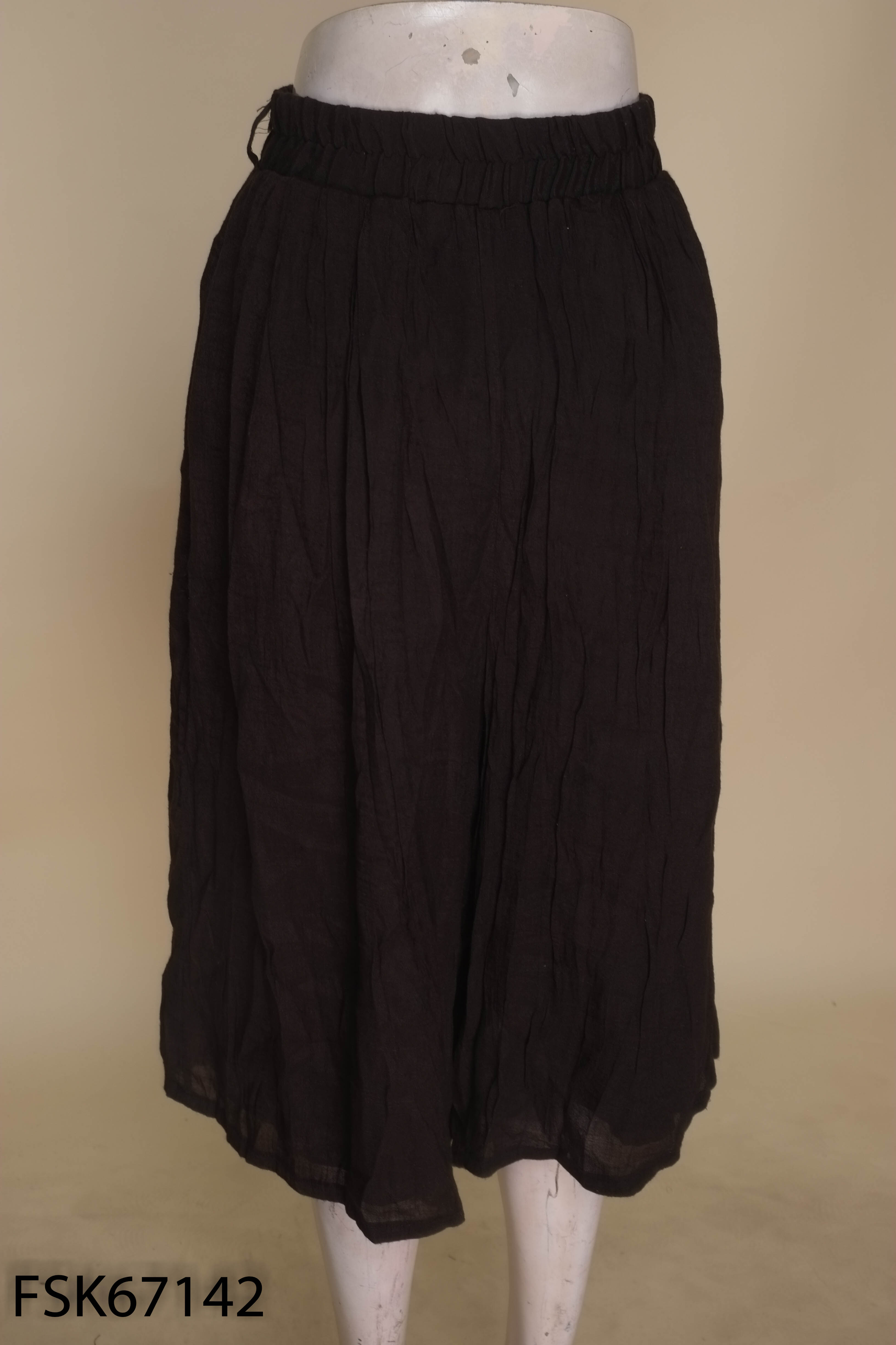 Quần culottes đen ống rộng