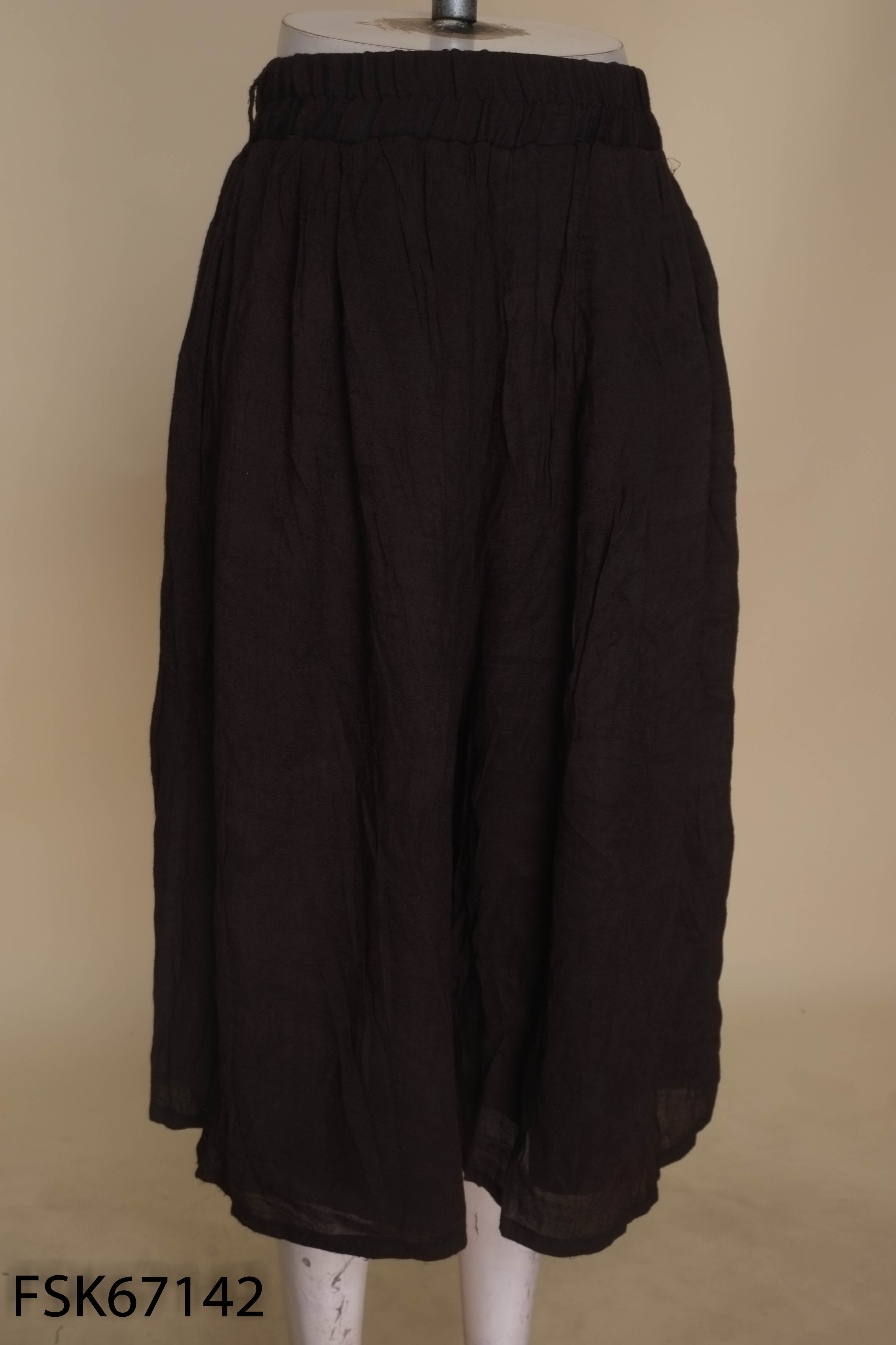 Quần culottes đen ống rộng