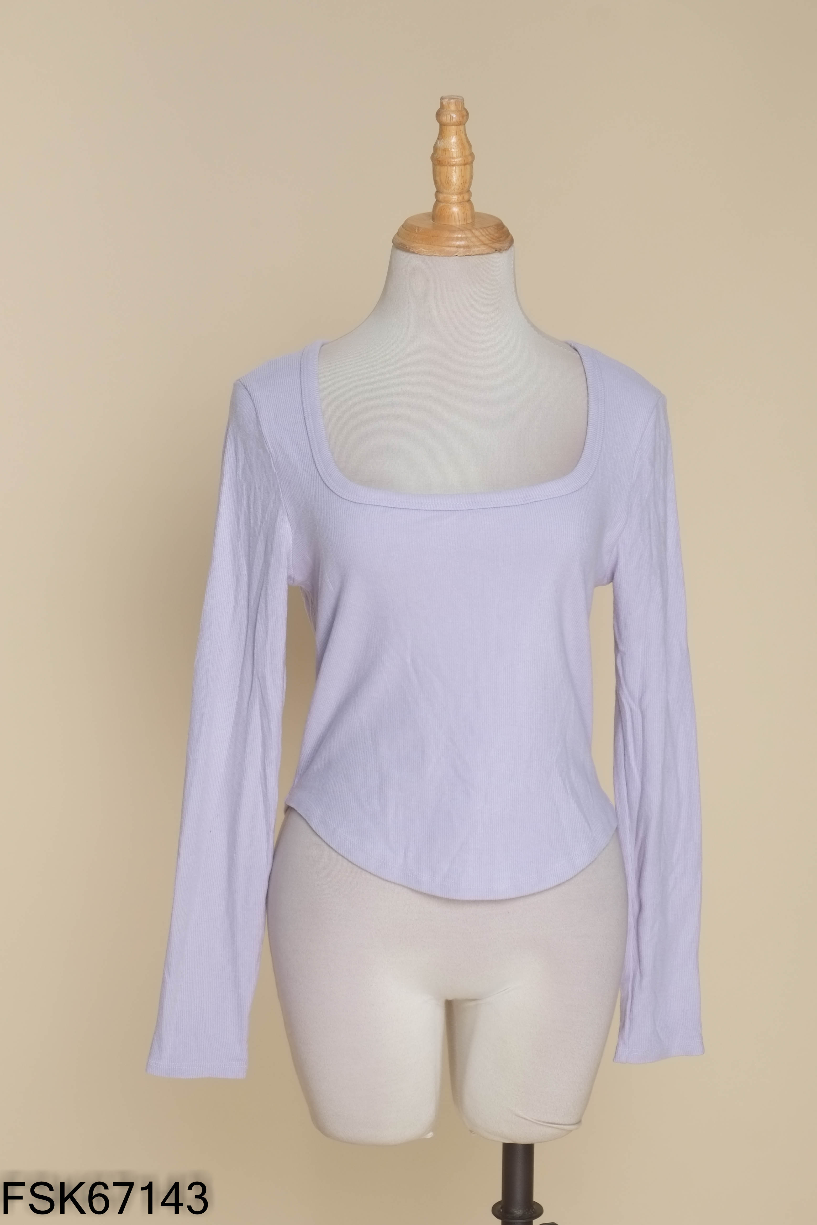 Áo croptop tím nhạt tay dài