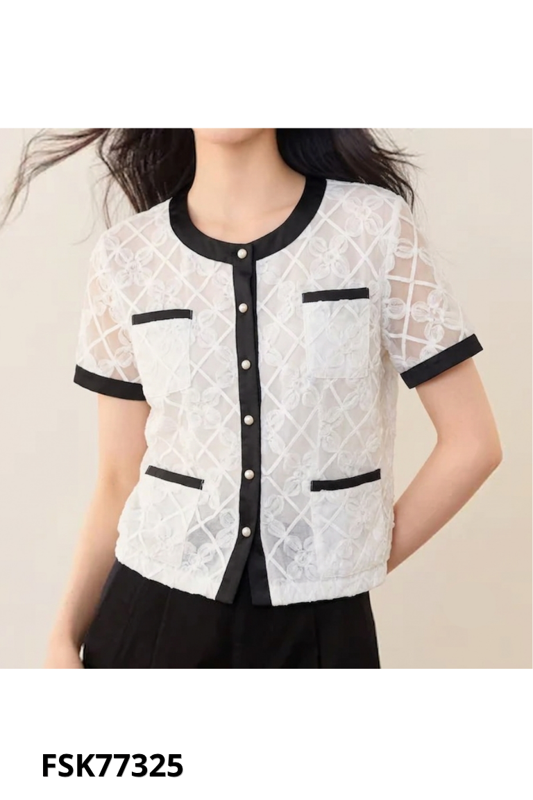 Áo trắng viền đen
