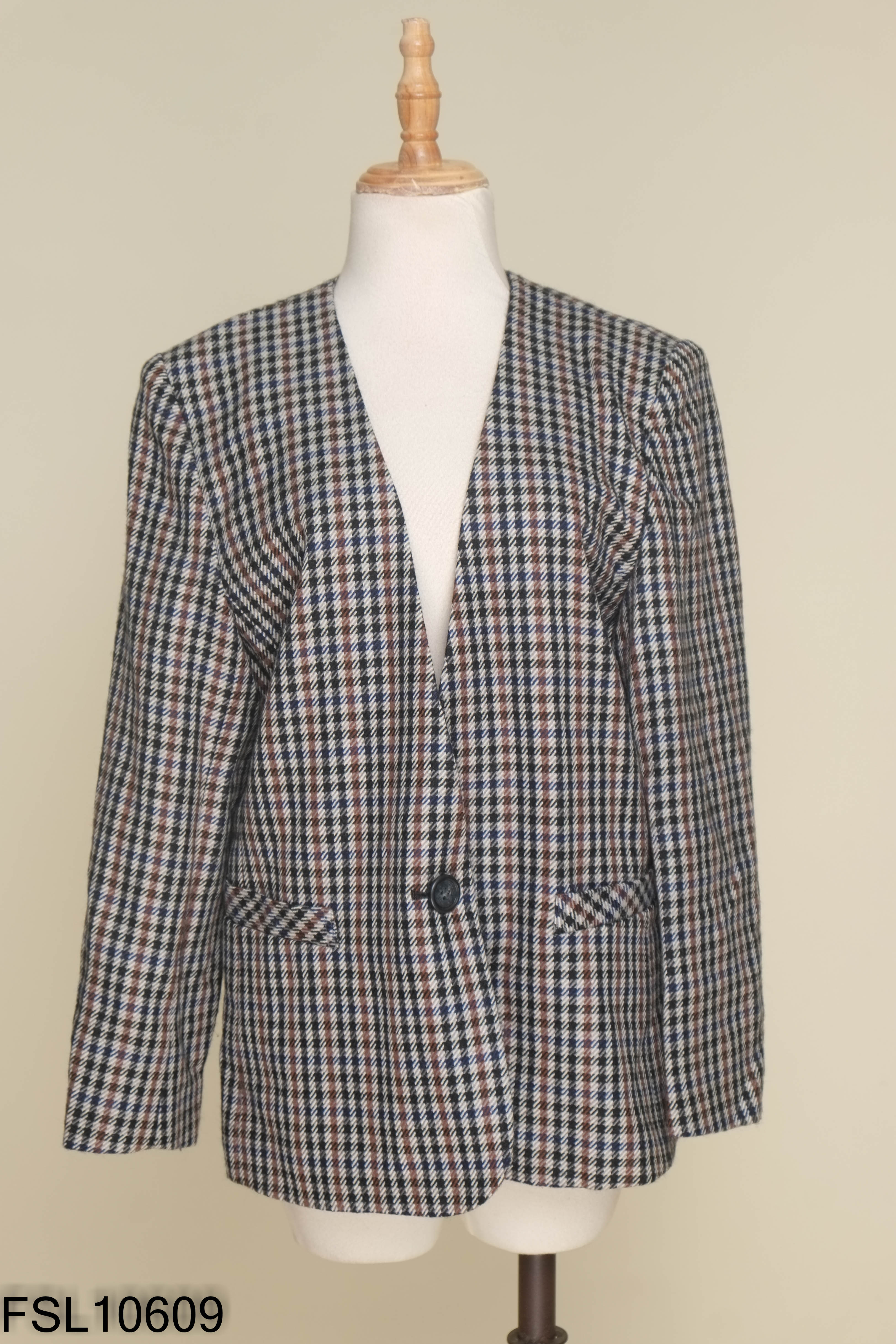 Áo khoác blazers đen kẻ