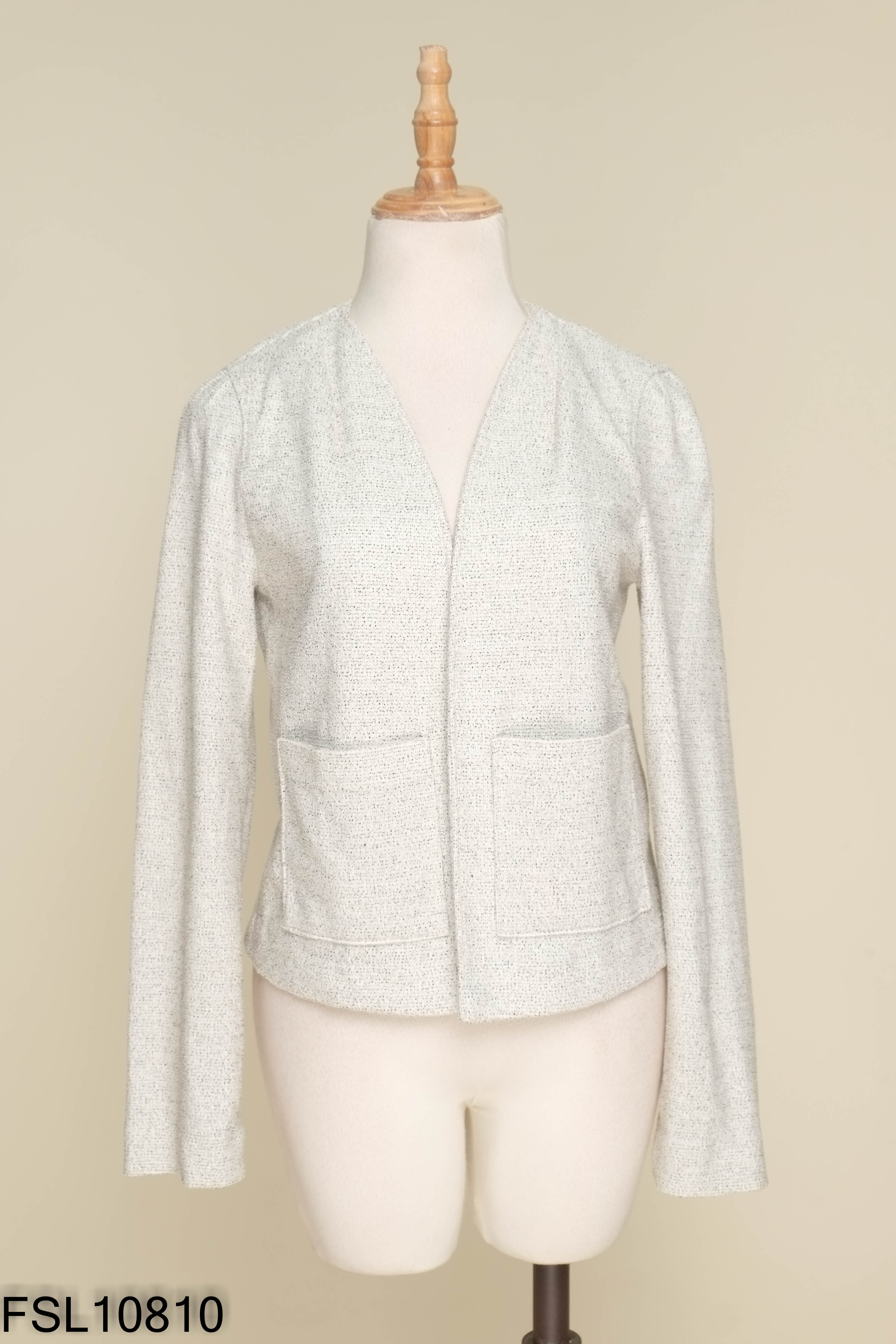 Áo khoác dạ tweed trắng mix đen phối túi