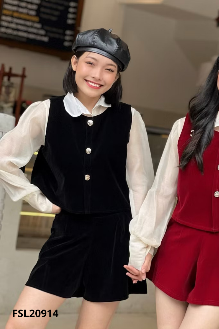 Set áo nhung đen phối be + quần shorts