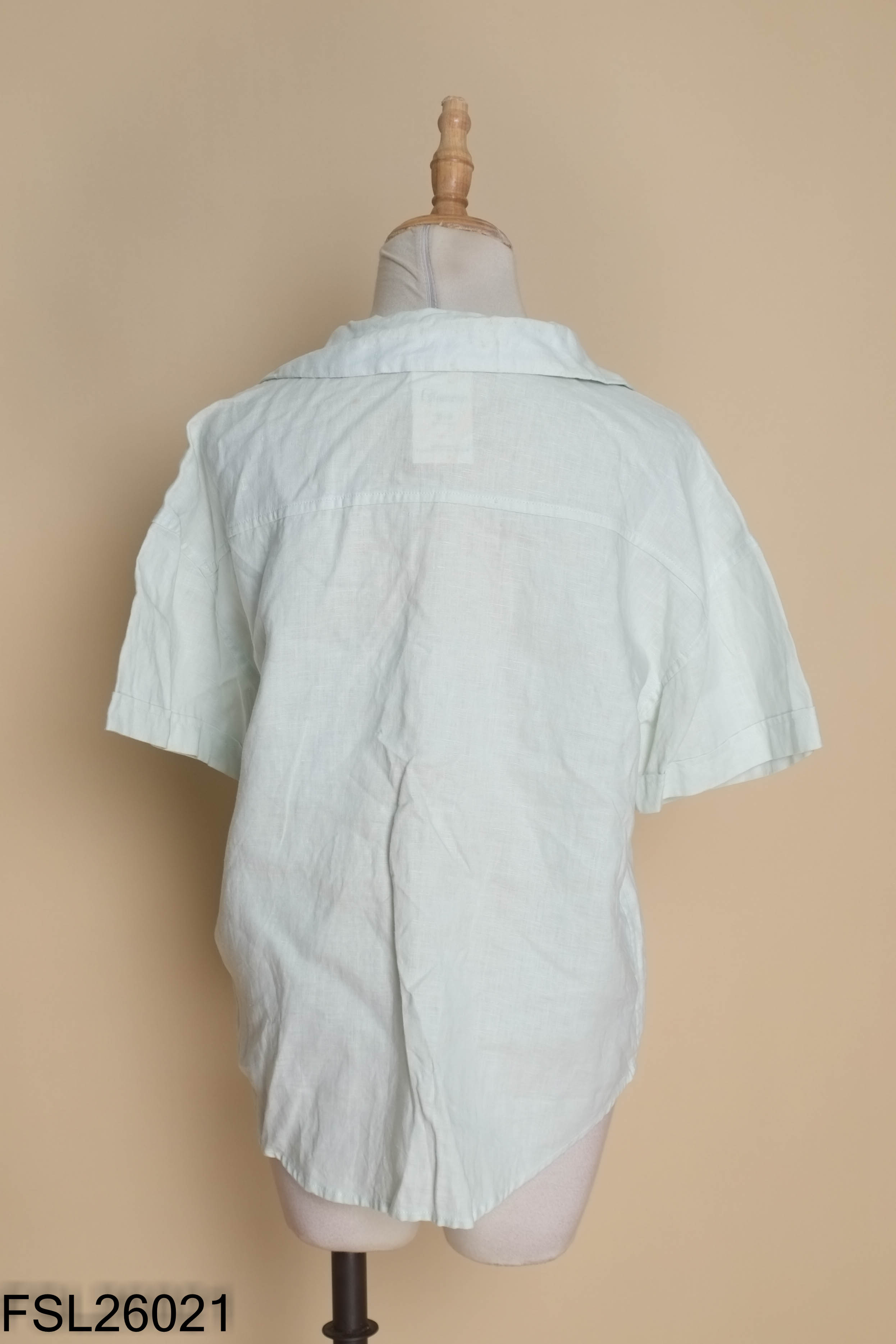 Áo sơ mi xanh cộc tay
