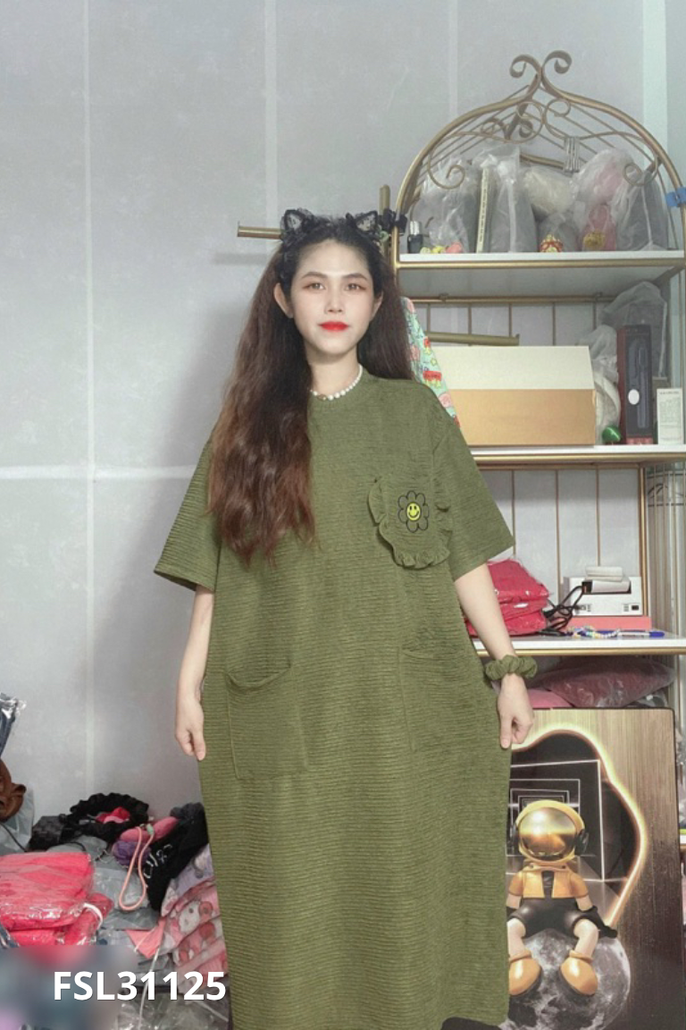 Váy gấm xanh suông H DESIGN