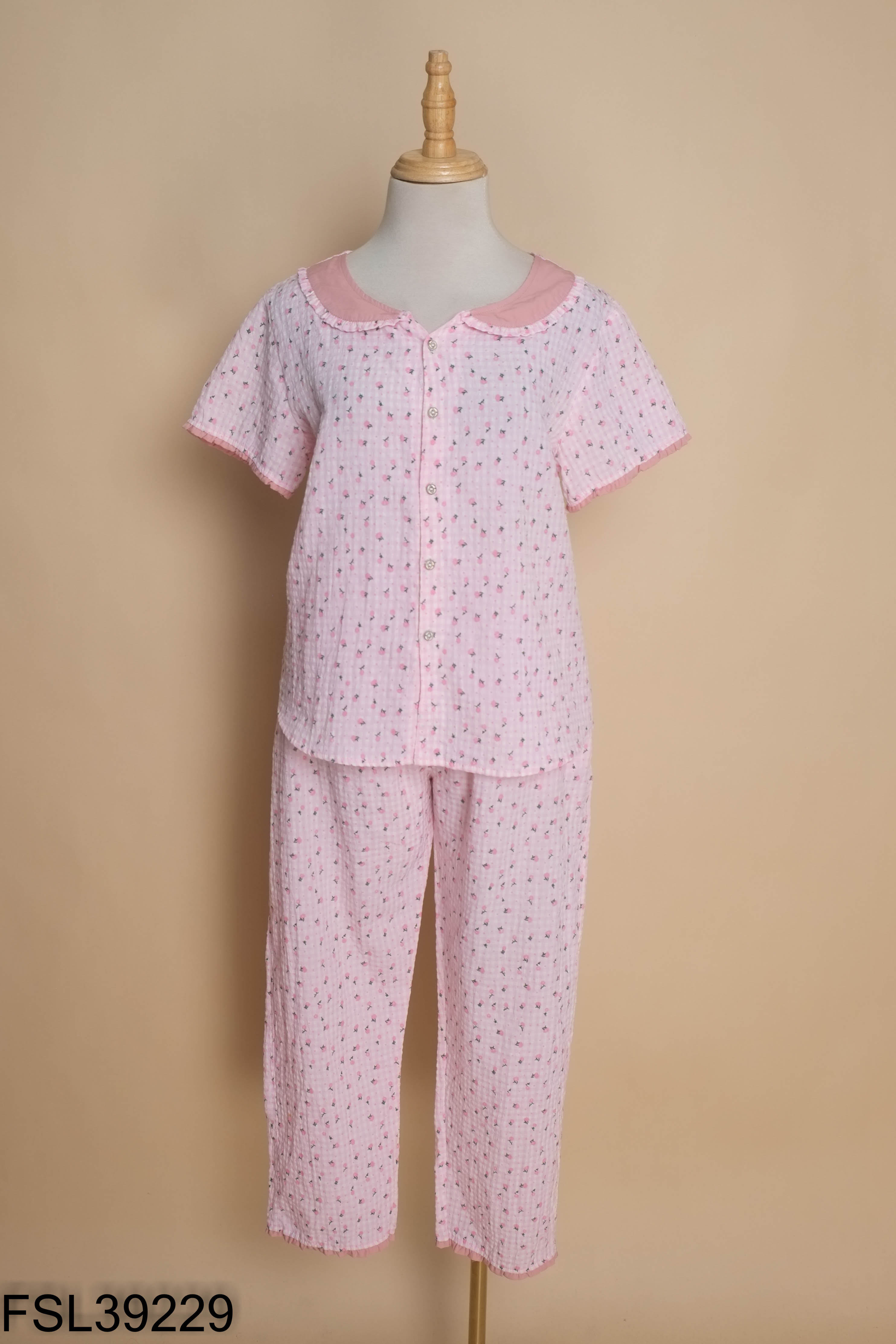 SET áo ngủ hồng cổ bèo+ quần