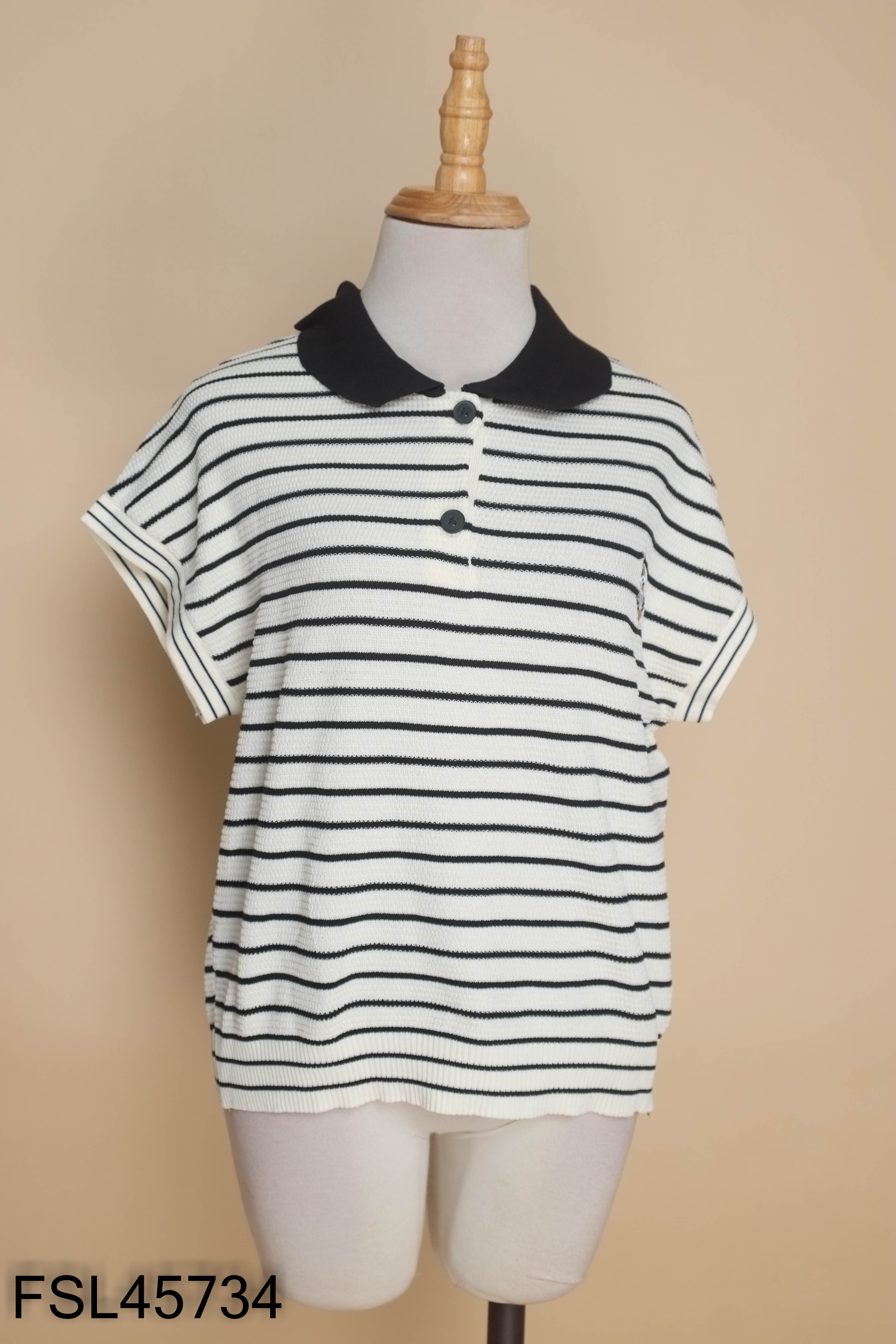 Áo trắng len mongtoghi polo kẻ đen