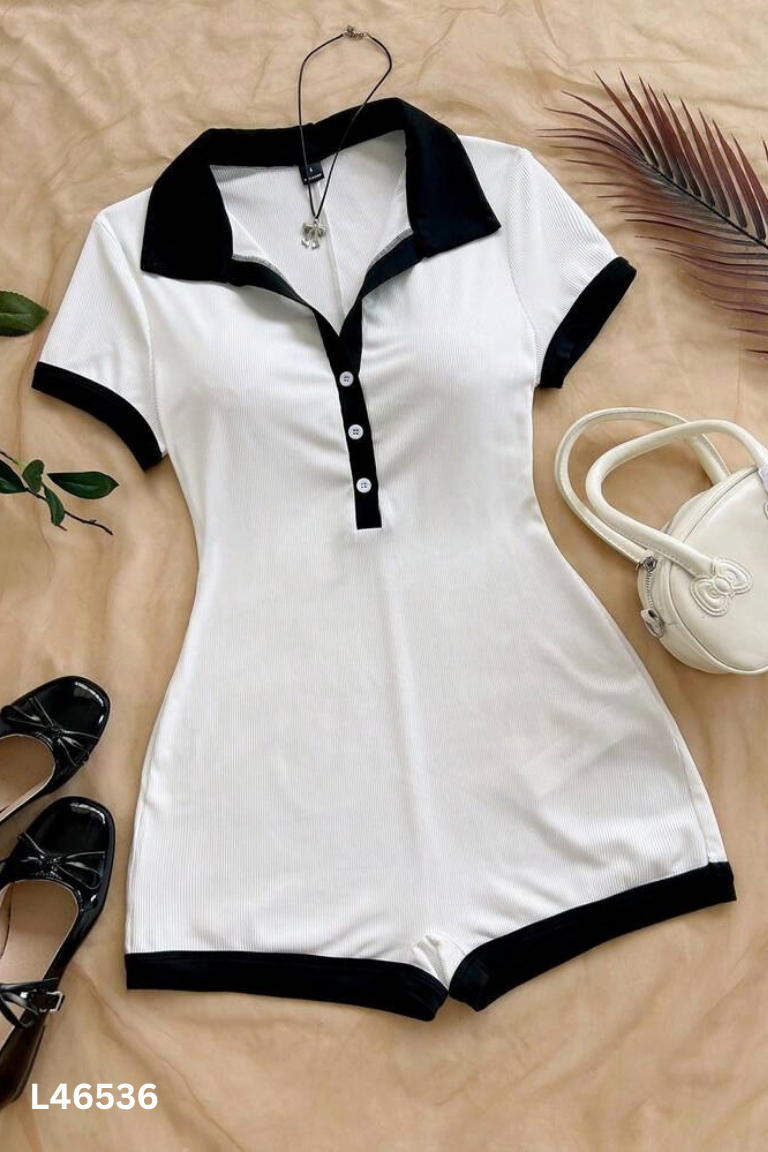 Jumpsuits SHEIN trắng cổ đen