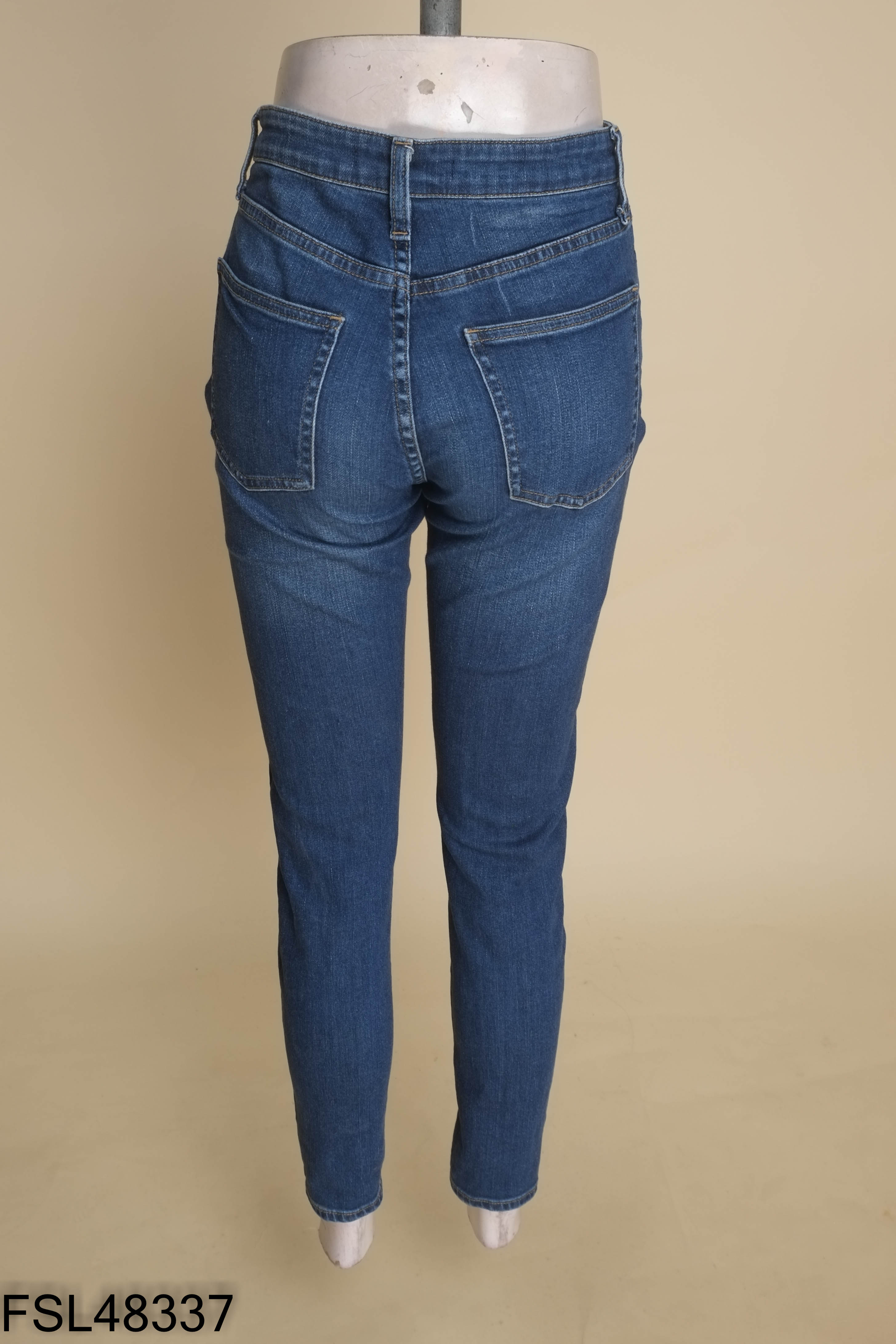 Quân skinjeans UNIQLO xanh