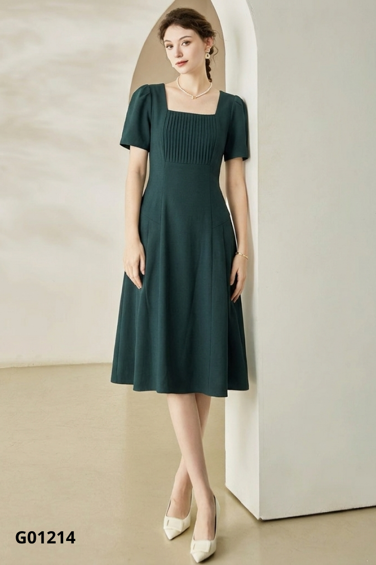 VÁt LUCY xanh cổ vuông