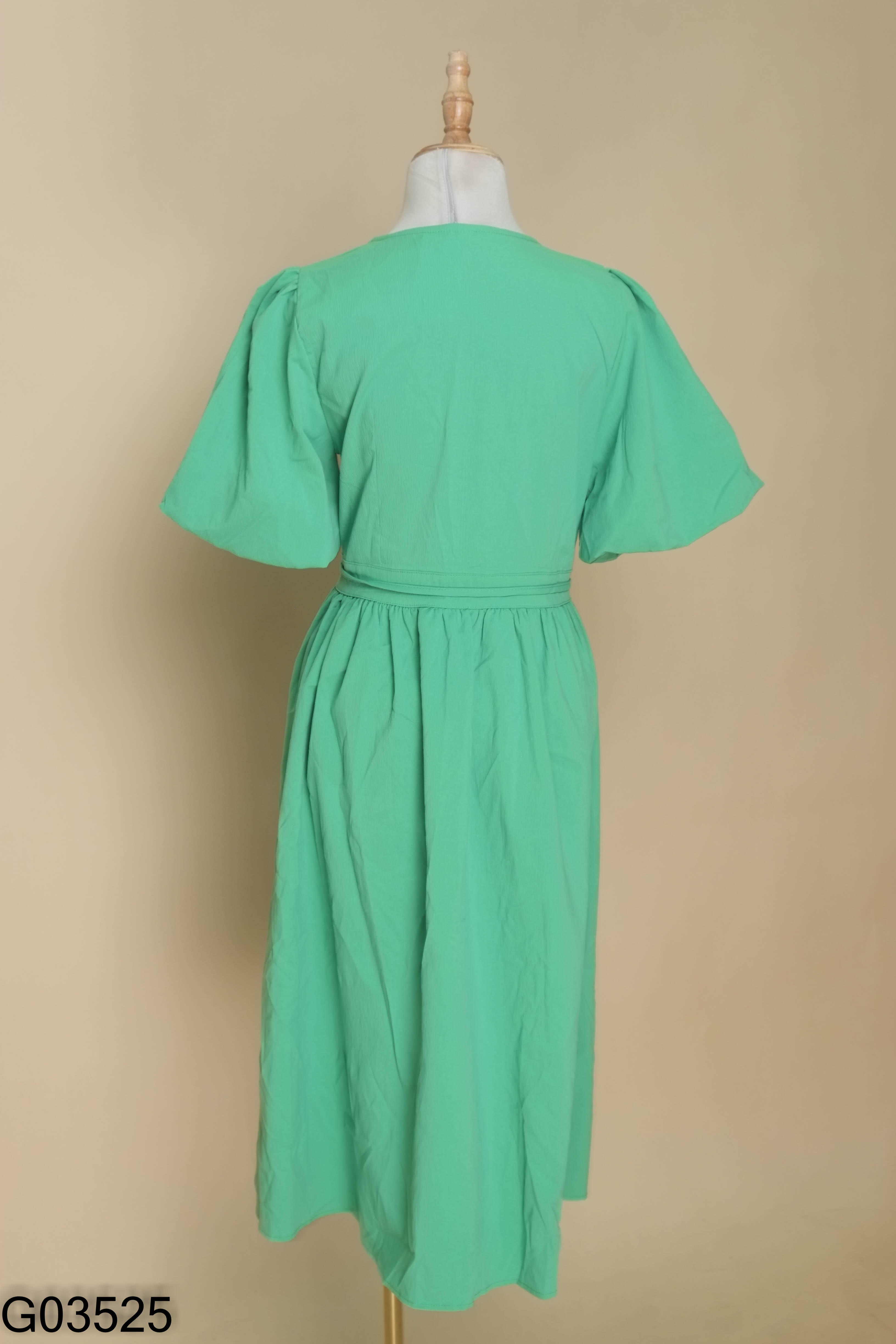 Váy wrap xanh tay phồng