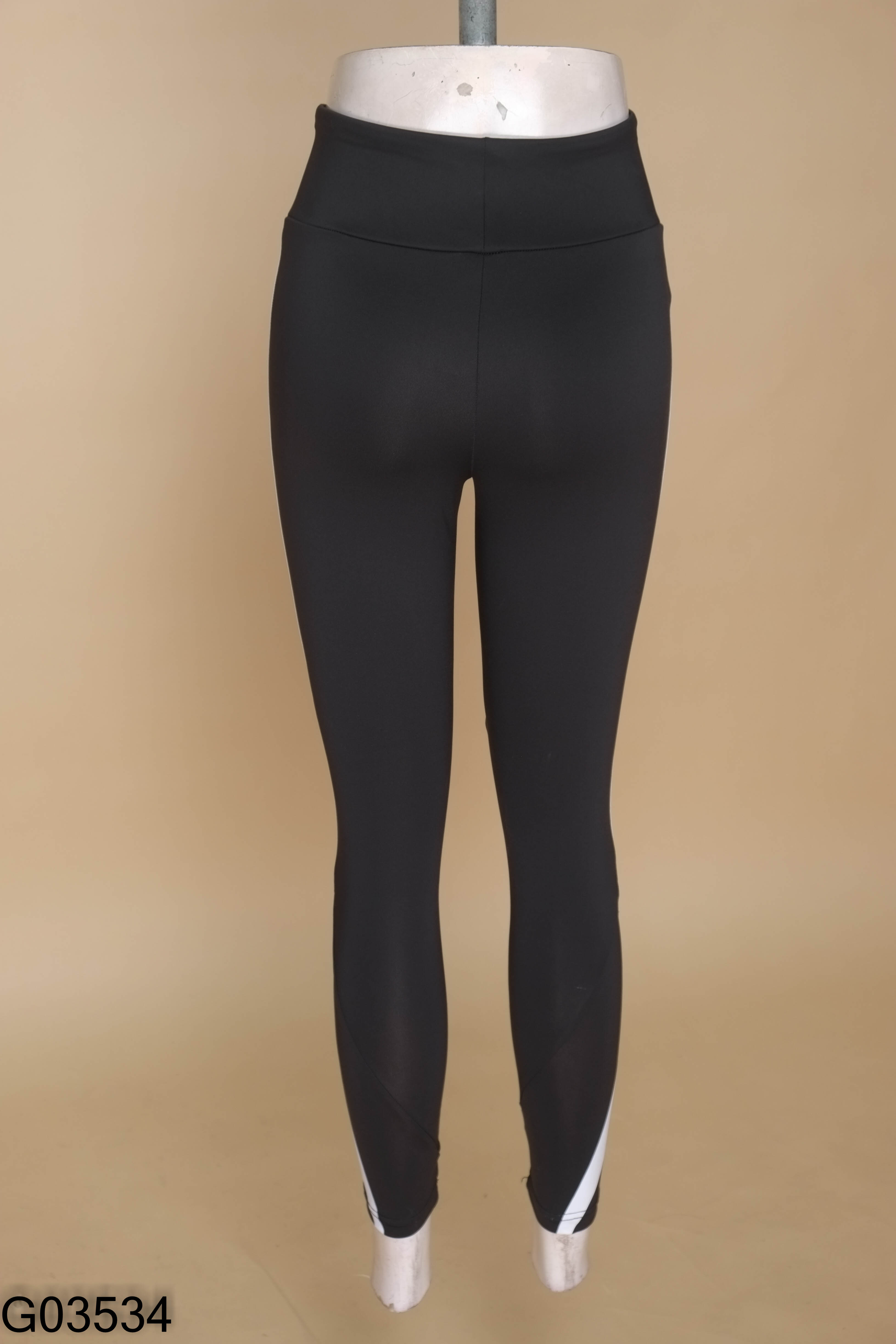 Quần tập legging đen REEBOK phối trắng