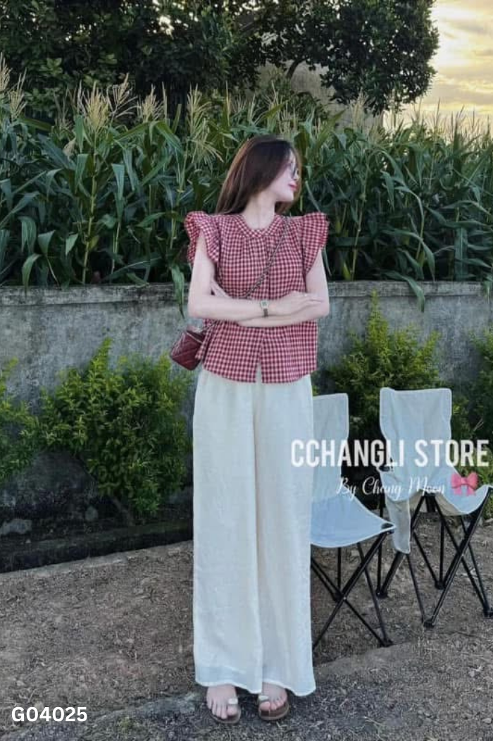 Set Áo đỏ kẻ caro + quần linen be