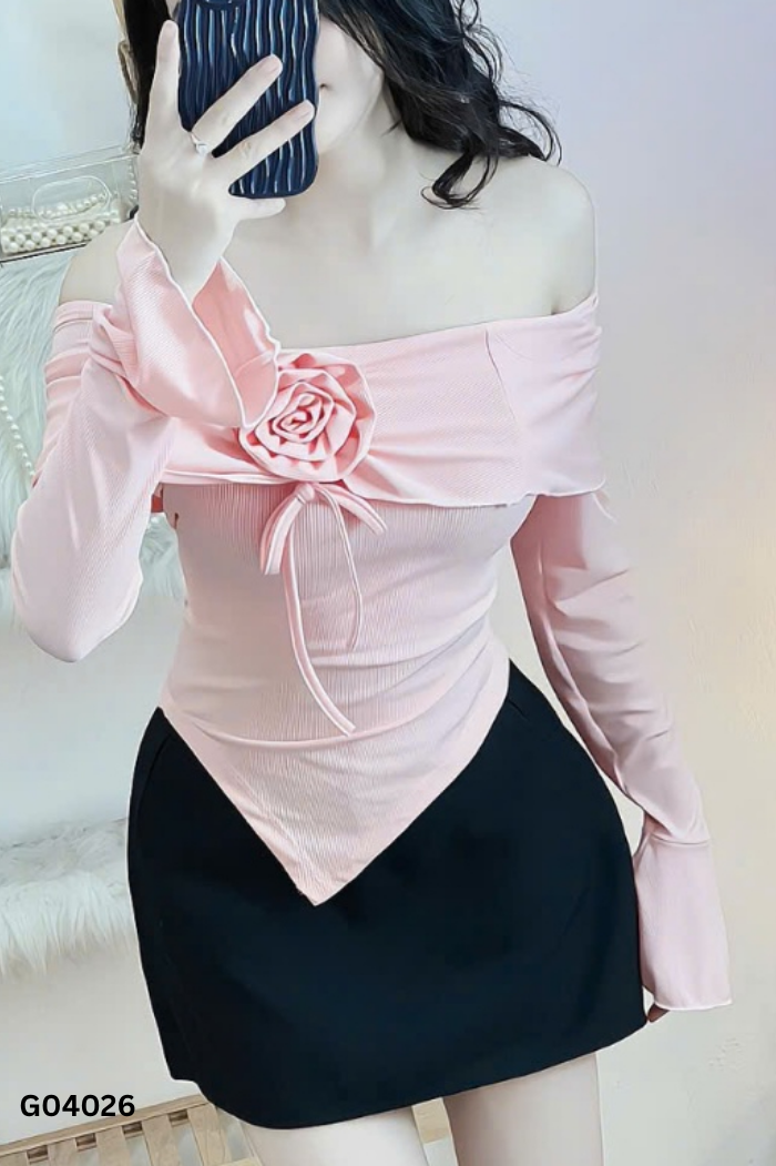 Áo hồng phối hoa