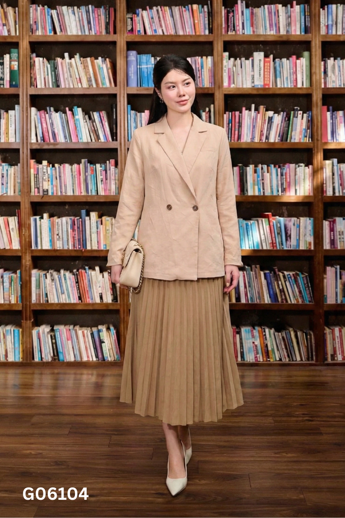 Set Áo blazers be trơn + chân váy xếp ly