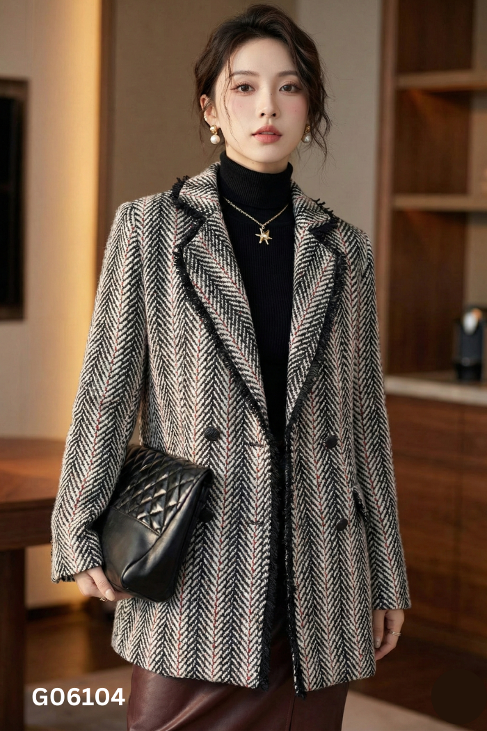 Áo khoác dạ len đen mix màu phối tua rua