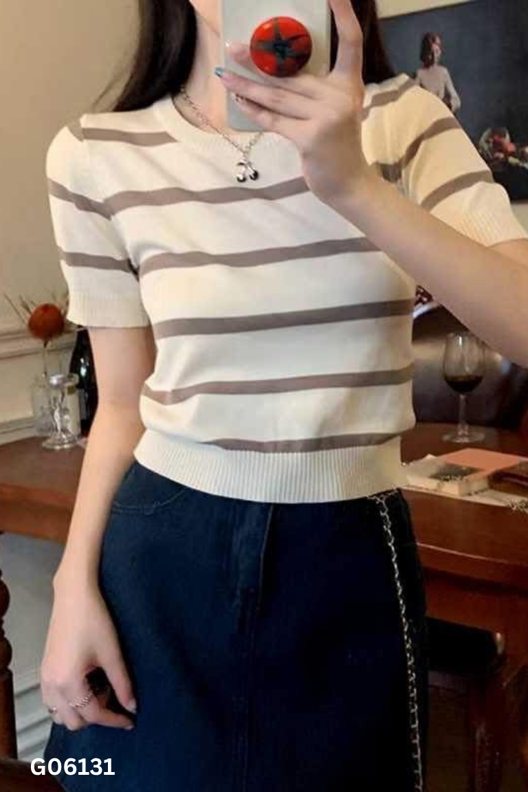 Áo len be cộc tay kẻ xám