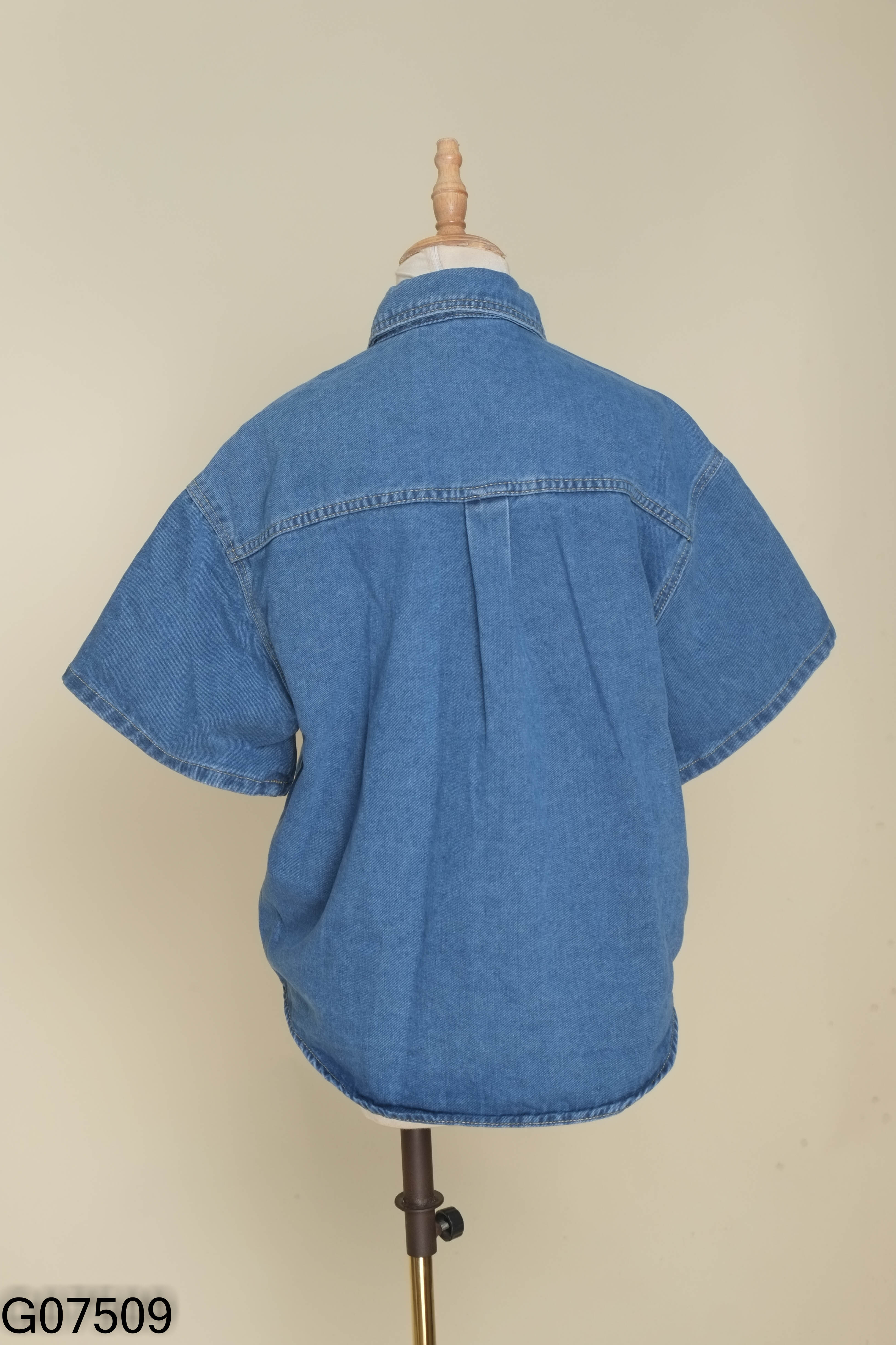 NEWTAG Set jeans xanh áo sơ mi + quần shorts