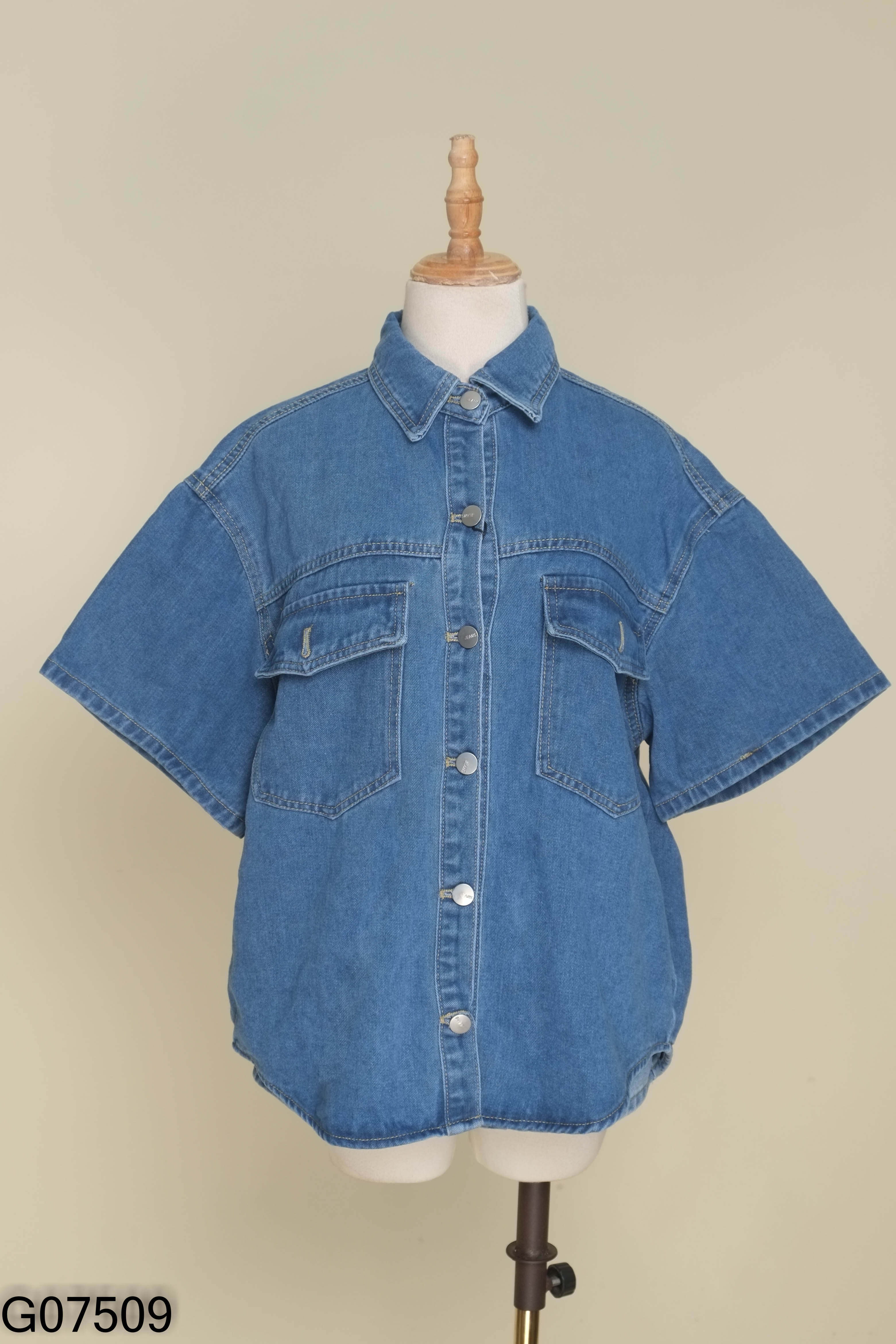 NEWTAG Set jeans xanh áo sơ mi + quần shorts