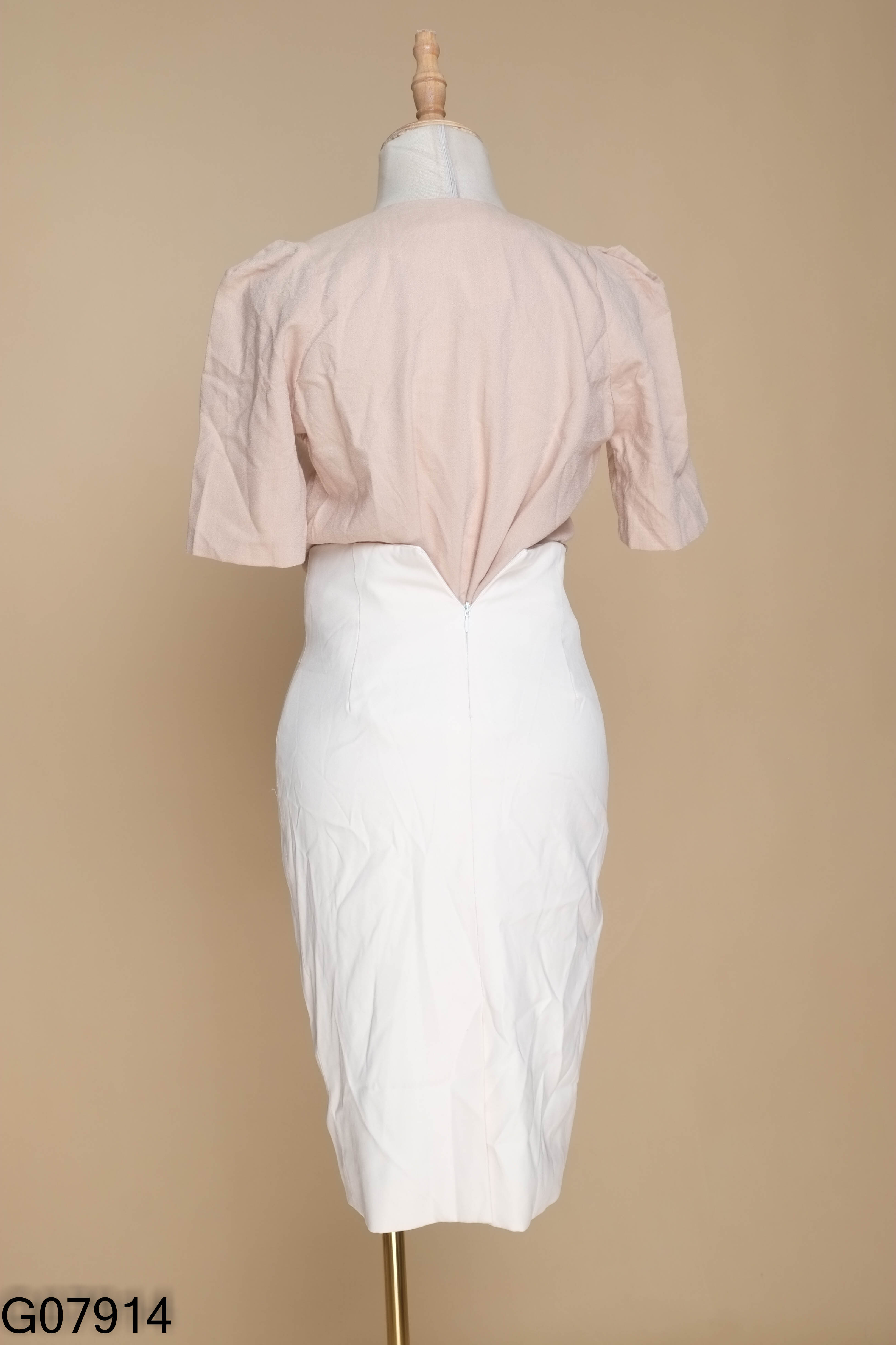 Set áo MIX & MATCH be trơn + chân váy MERCY