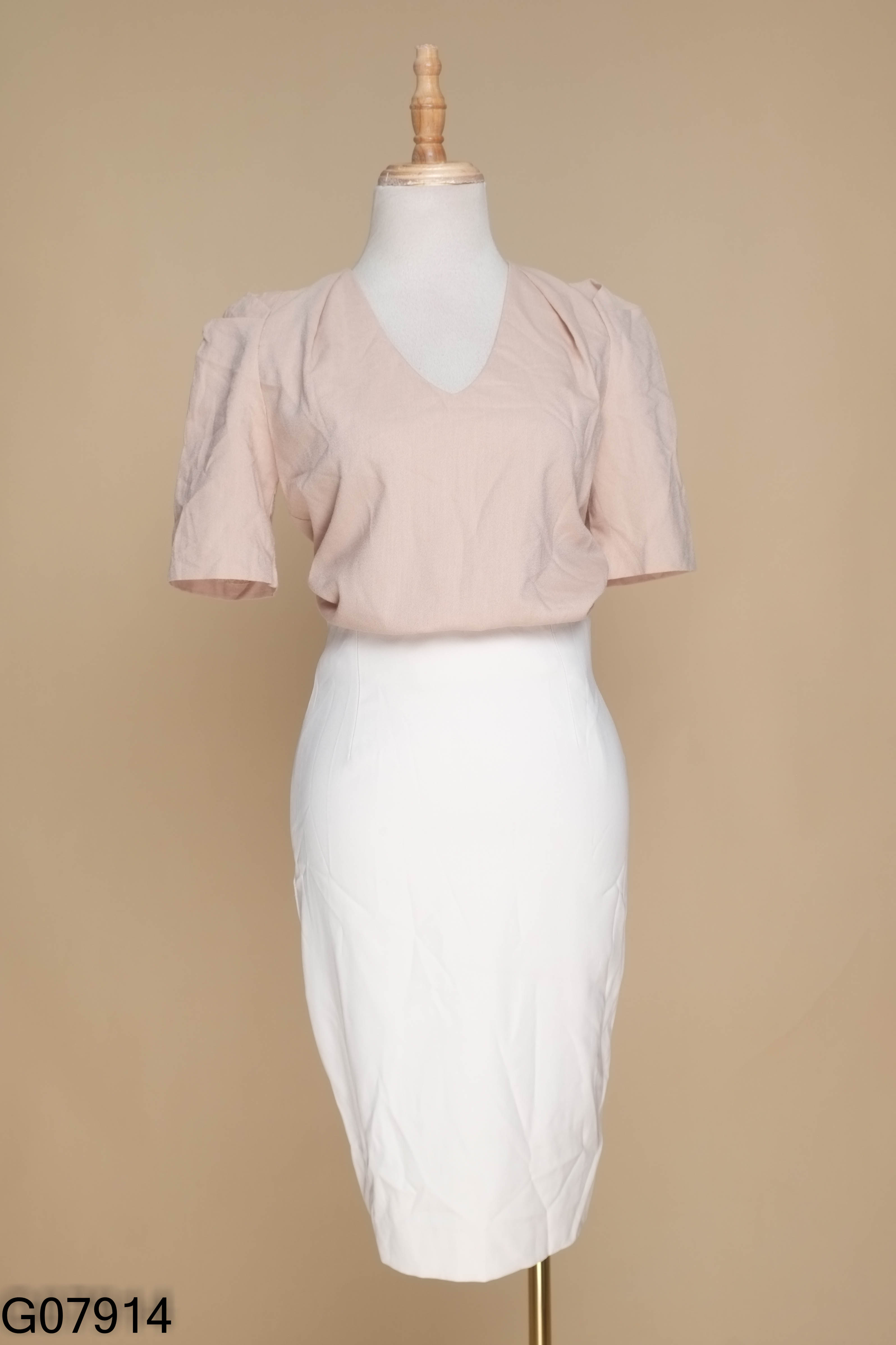 Set áo MIX & MATCH be trơn + chân váy MERCY