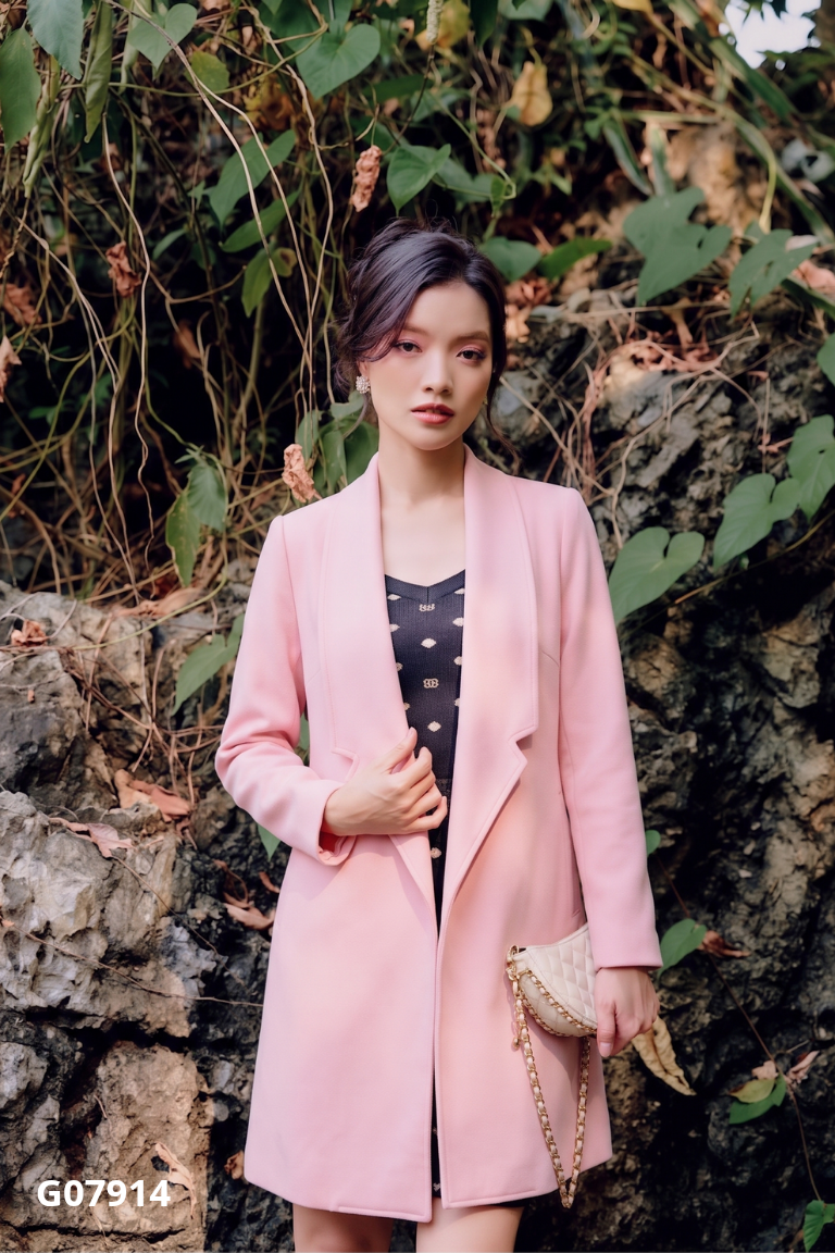 Áo khoác vest hồng trơn