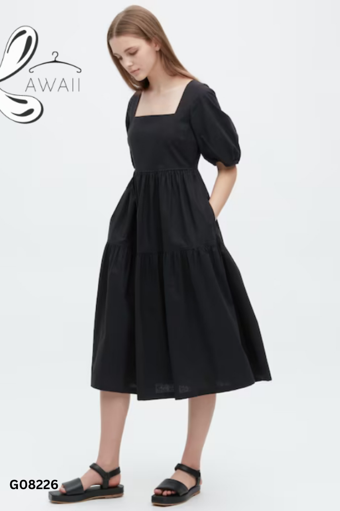 Váy UNIQLO đen babydol