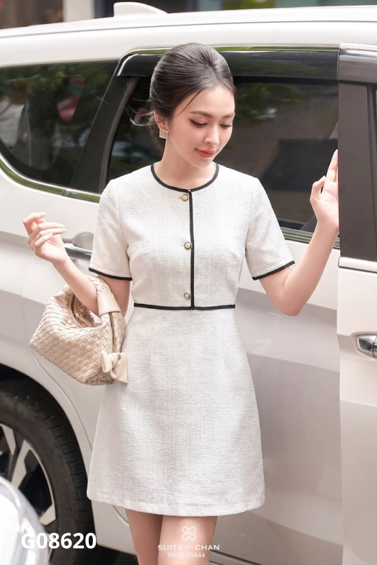 Váy CALIE HOUSE trắng viền đen