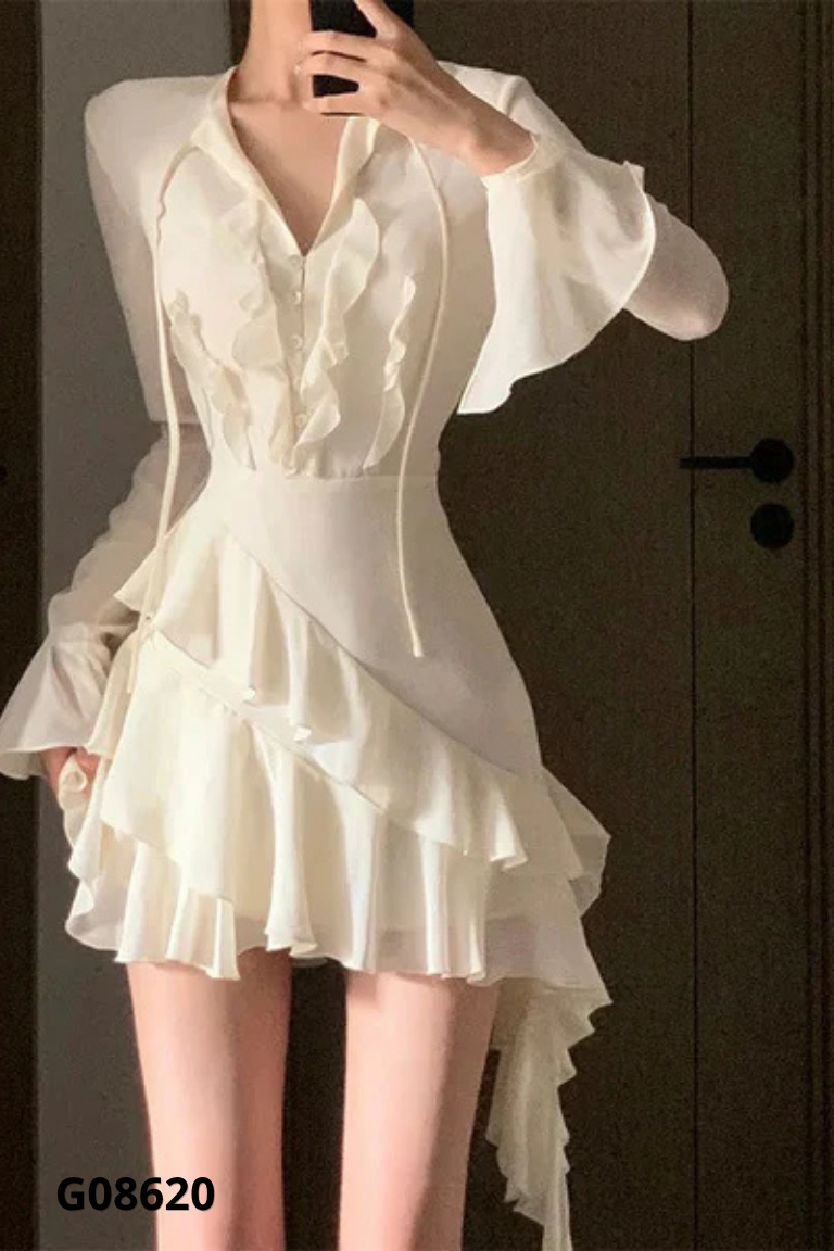 Váy be phối bèo