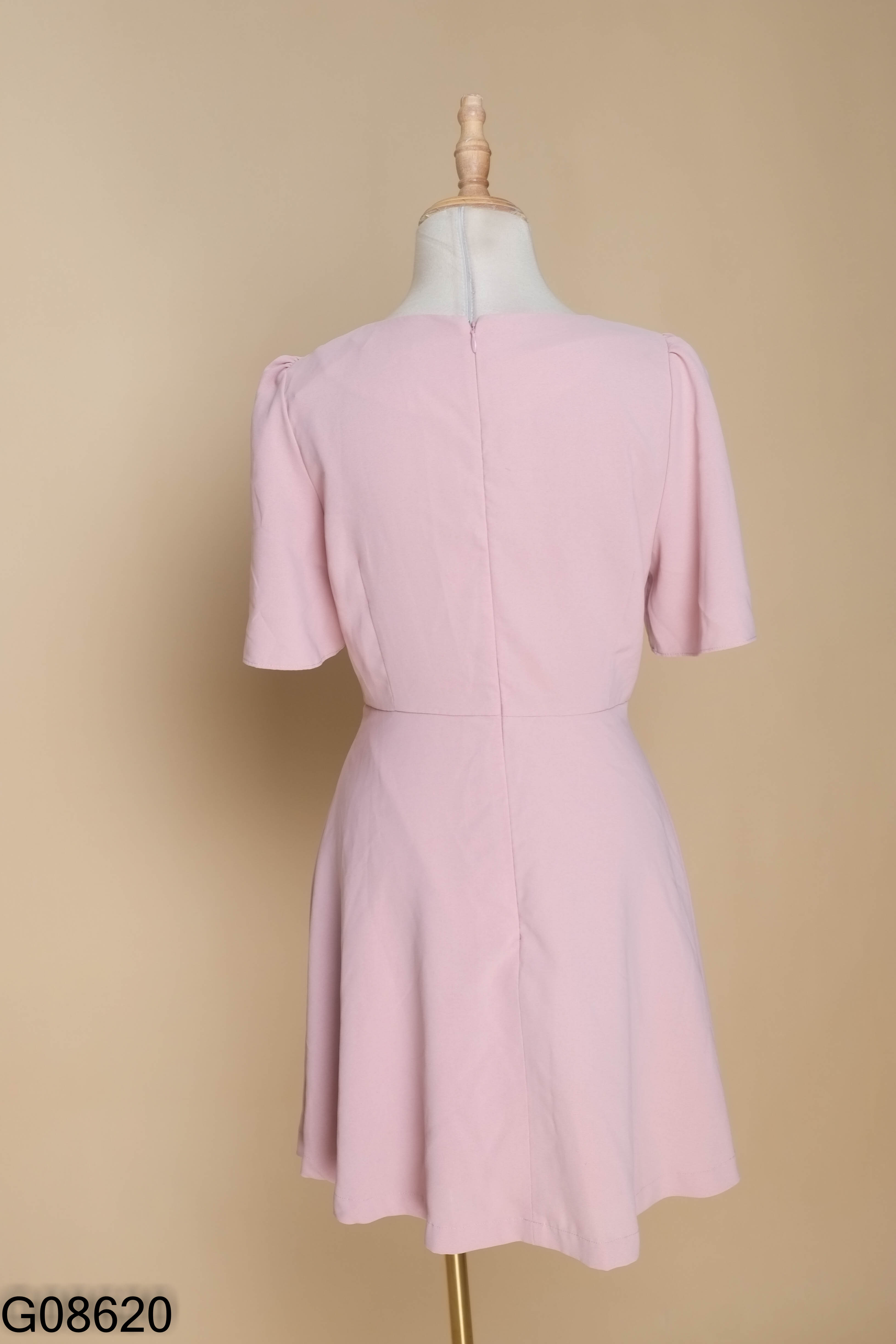 Váy MIXXO hồng phấn