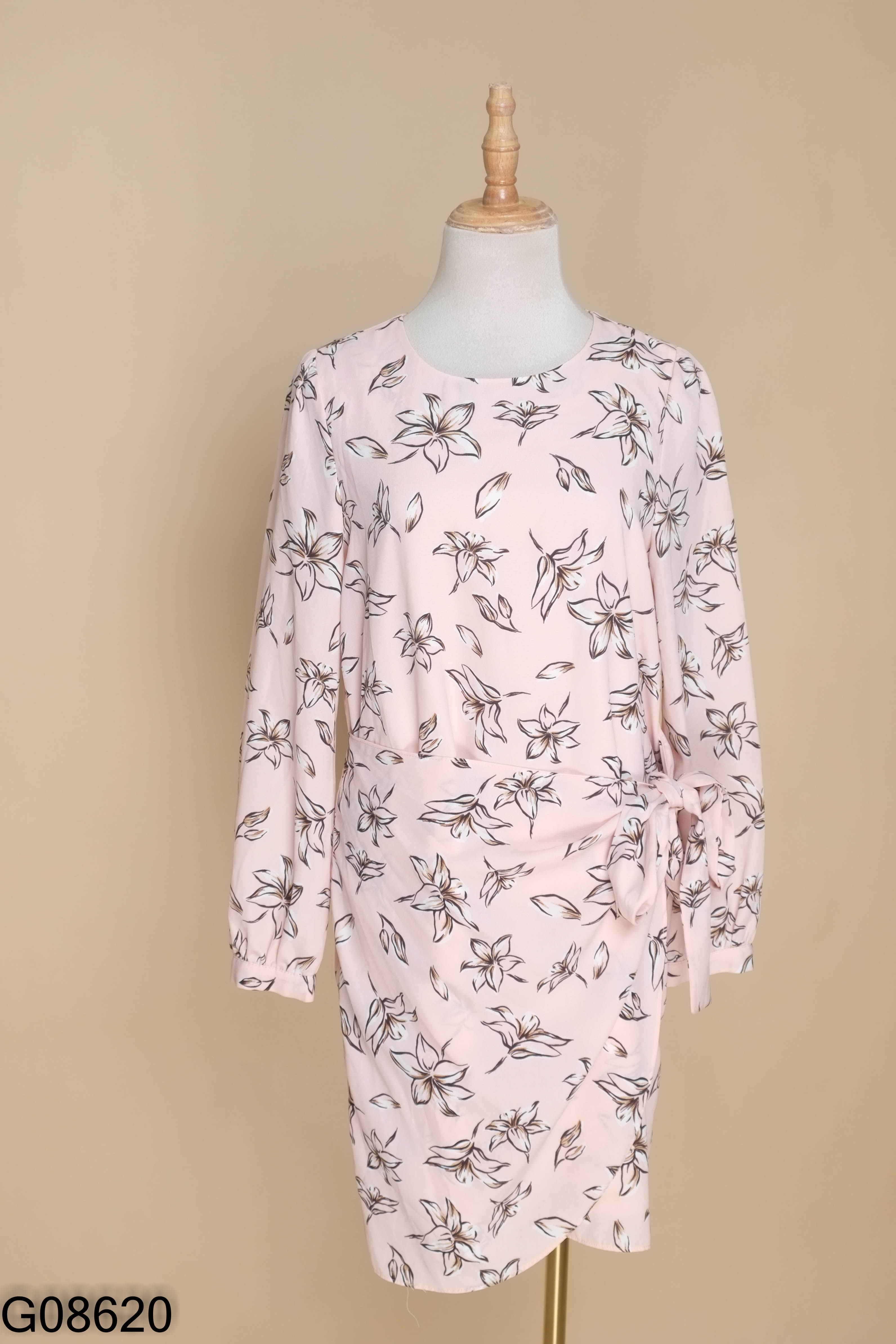 Váy MIXXO hồng họa tiết