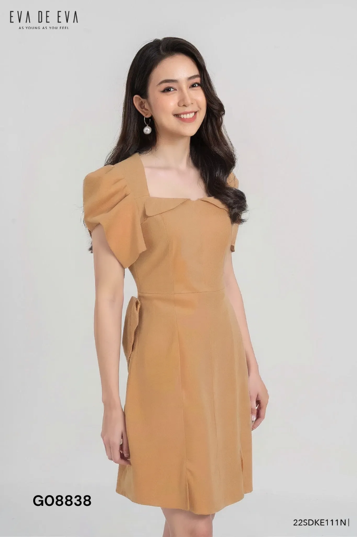 Váy nâu vàng ELA DRESS cổ vuông
