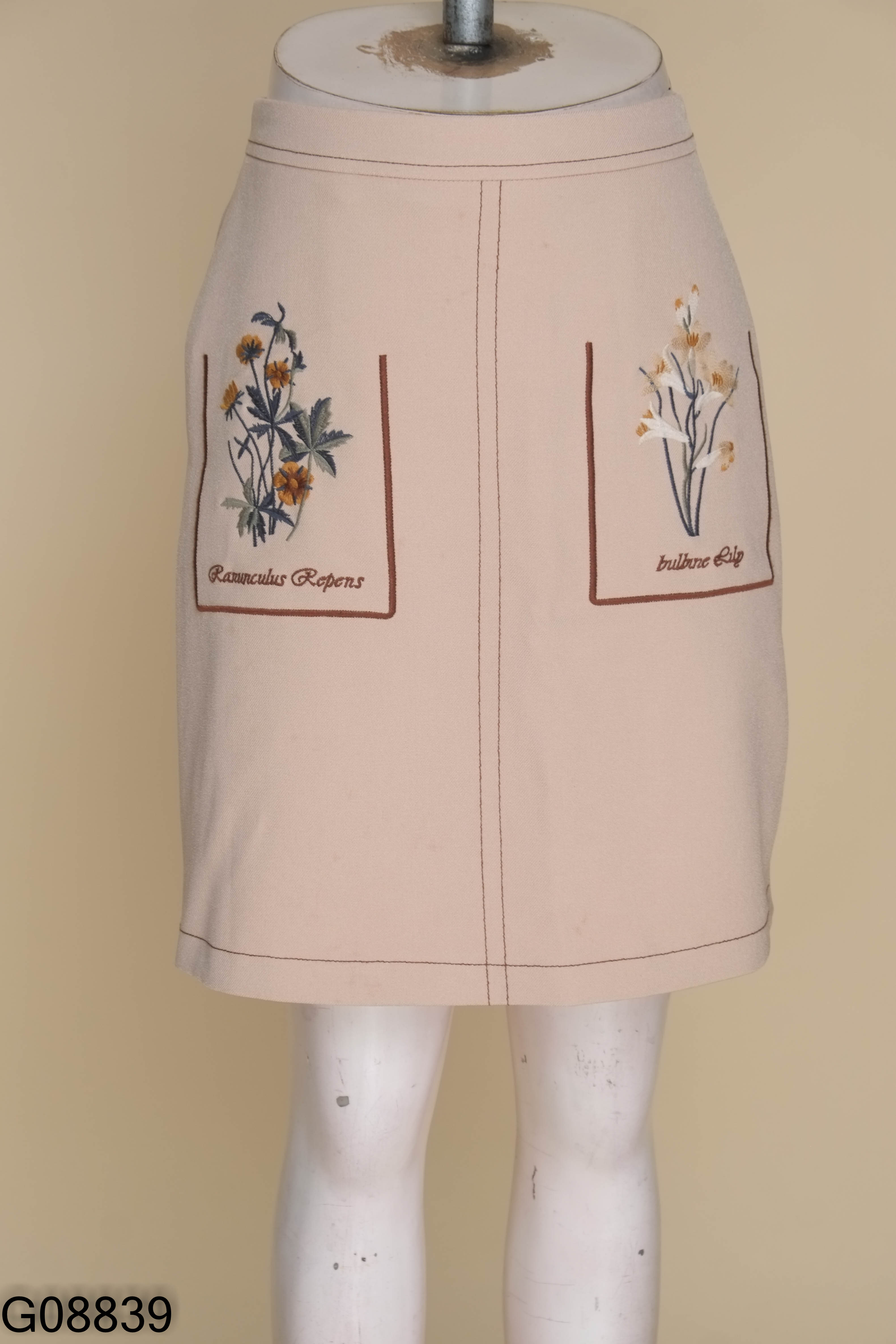 G0883910073-Chân váy ADORE DRESS be thêu hoa
