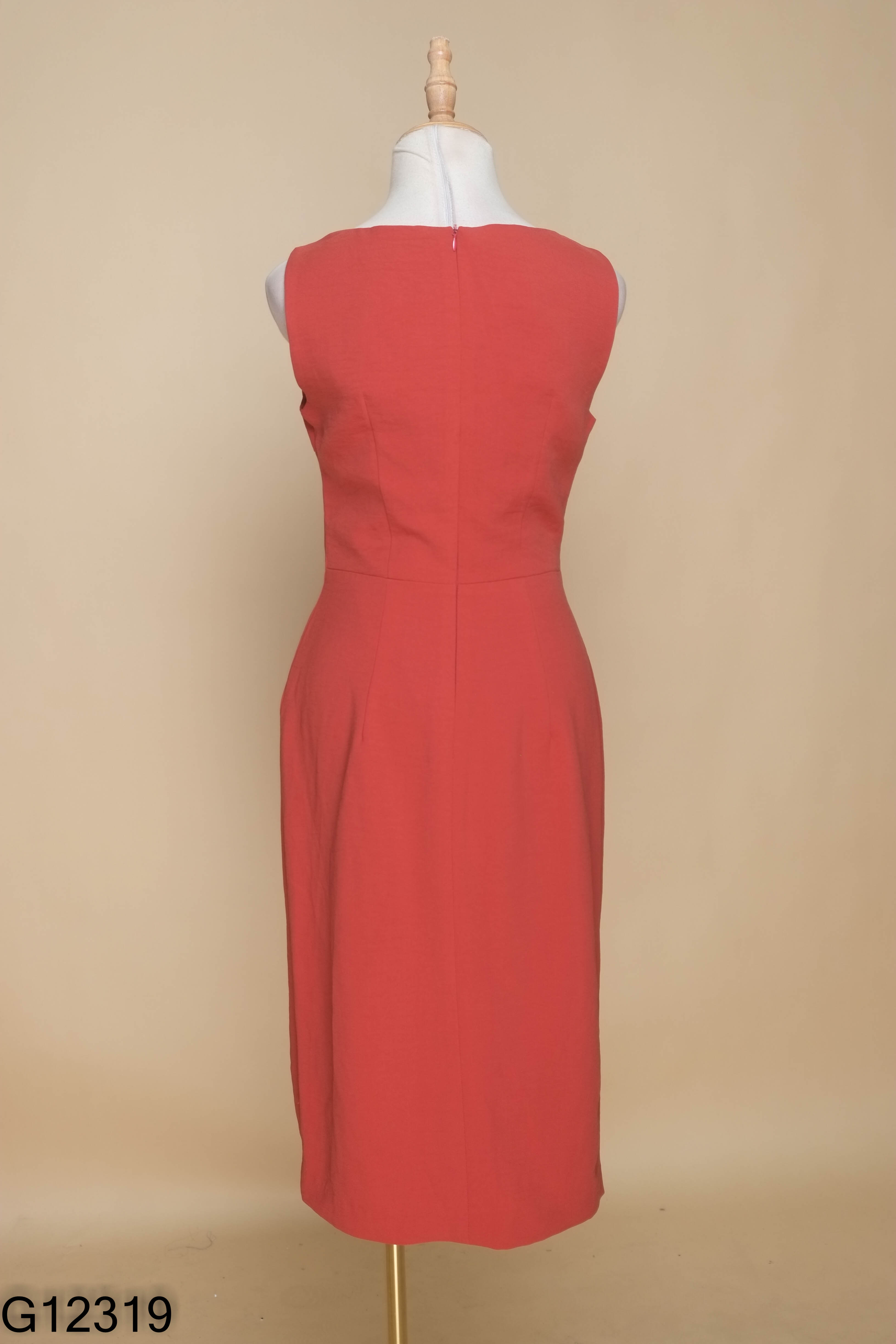 Váy ADORE DRESS đỏ cúc hoa