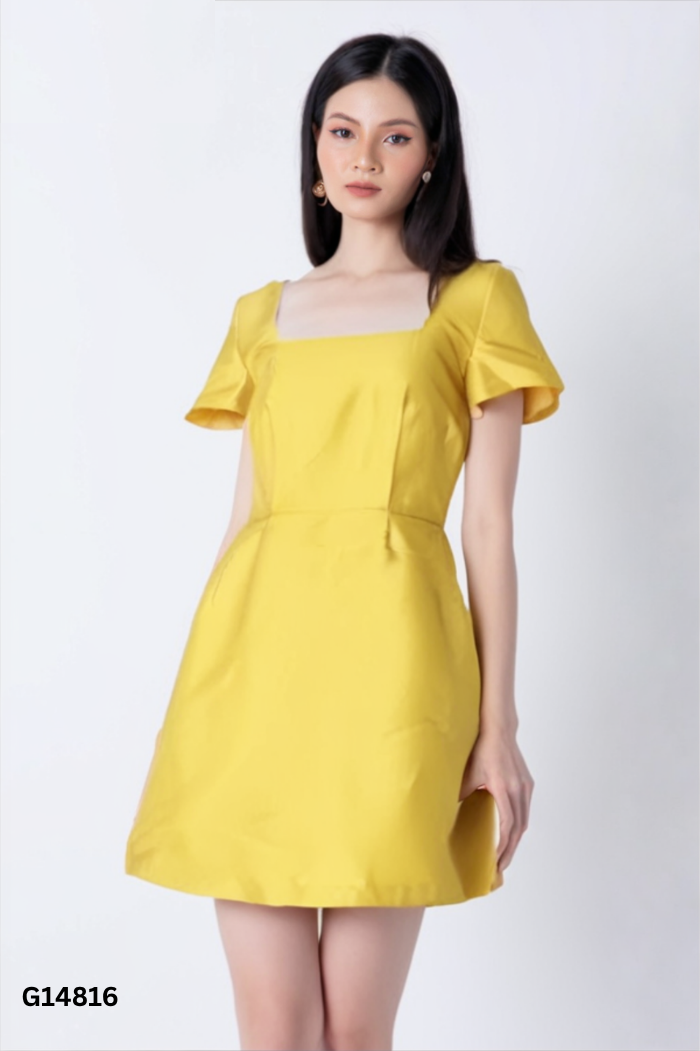 NEWTAG Váy taffta vàng MADELEN cổ vuông