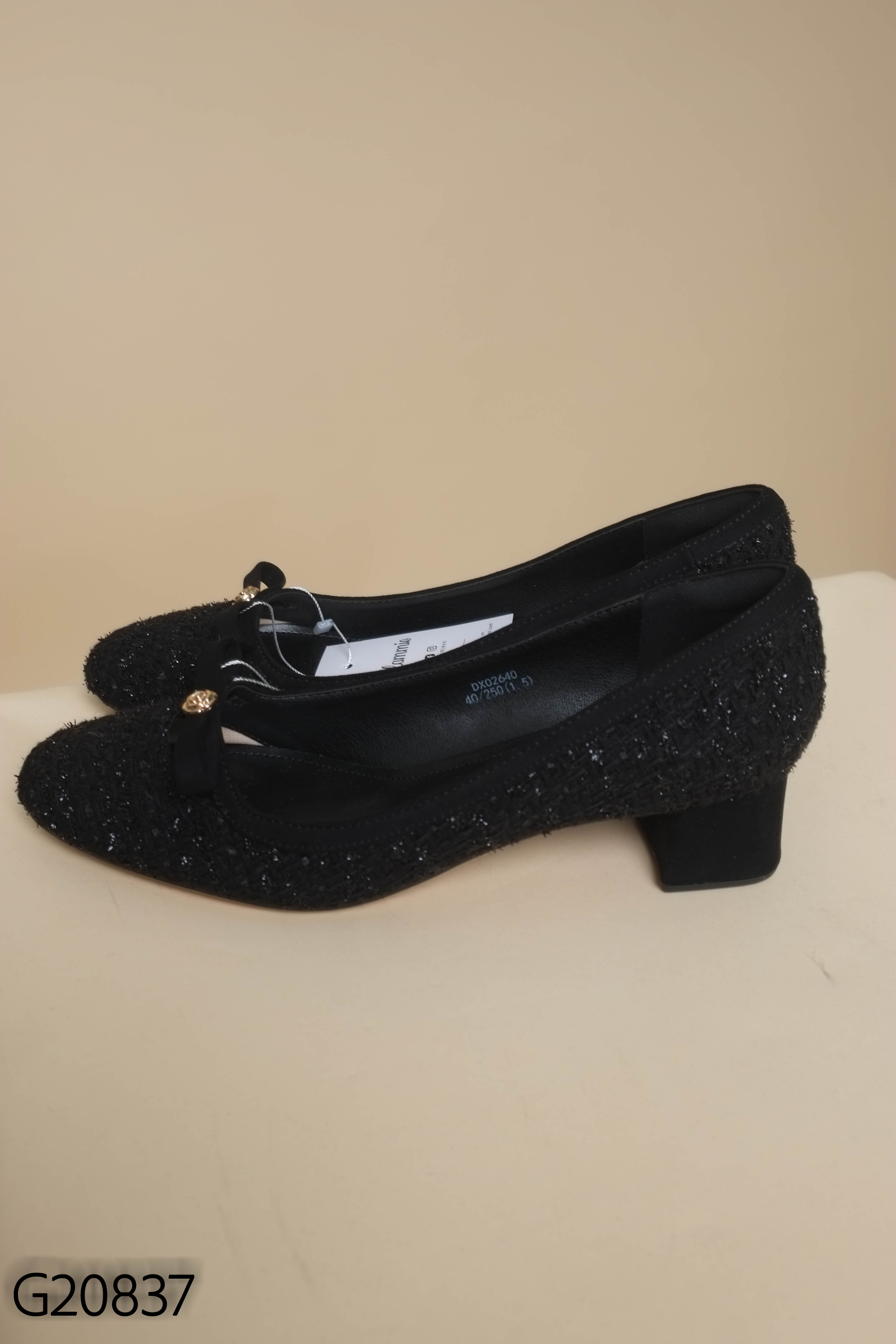 Giày cao gót LILY WEI tweed đen nơ