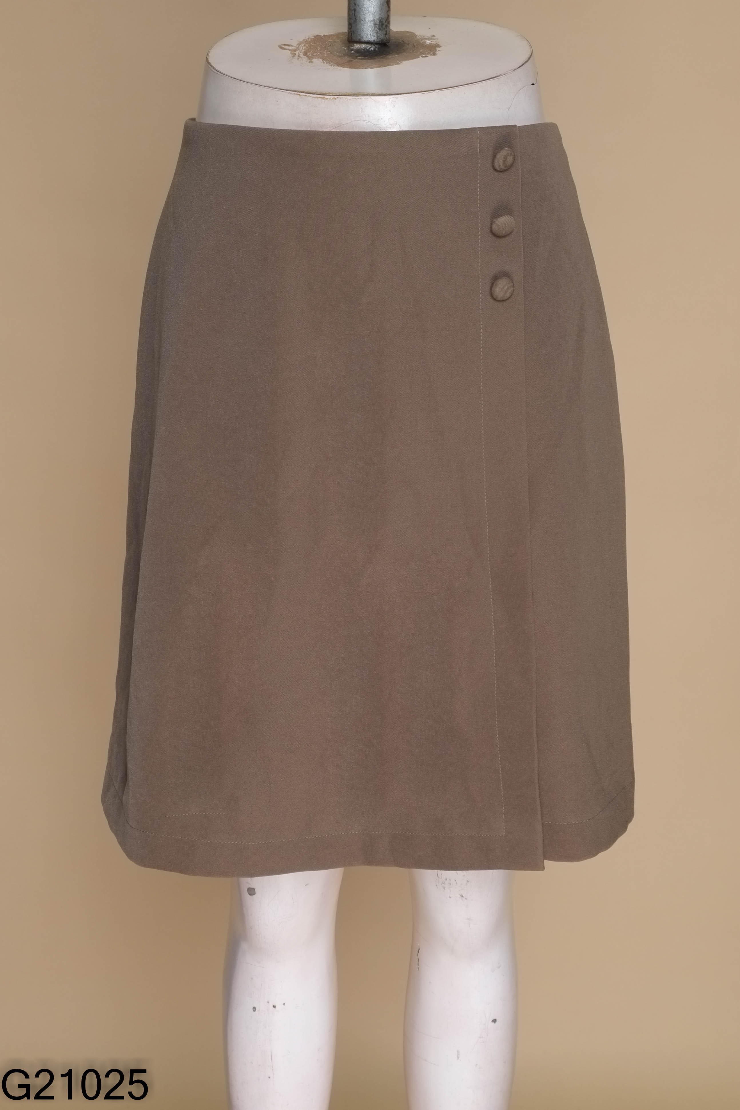 Chân váy ADORE DRESS ghi rêu phối cúc