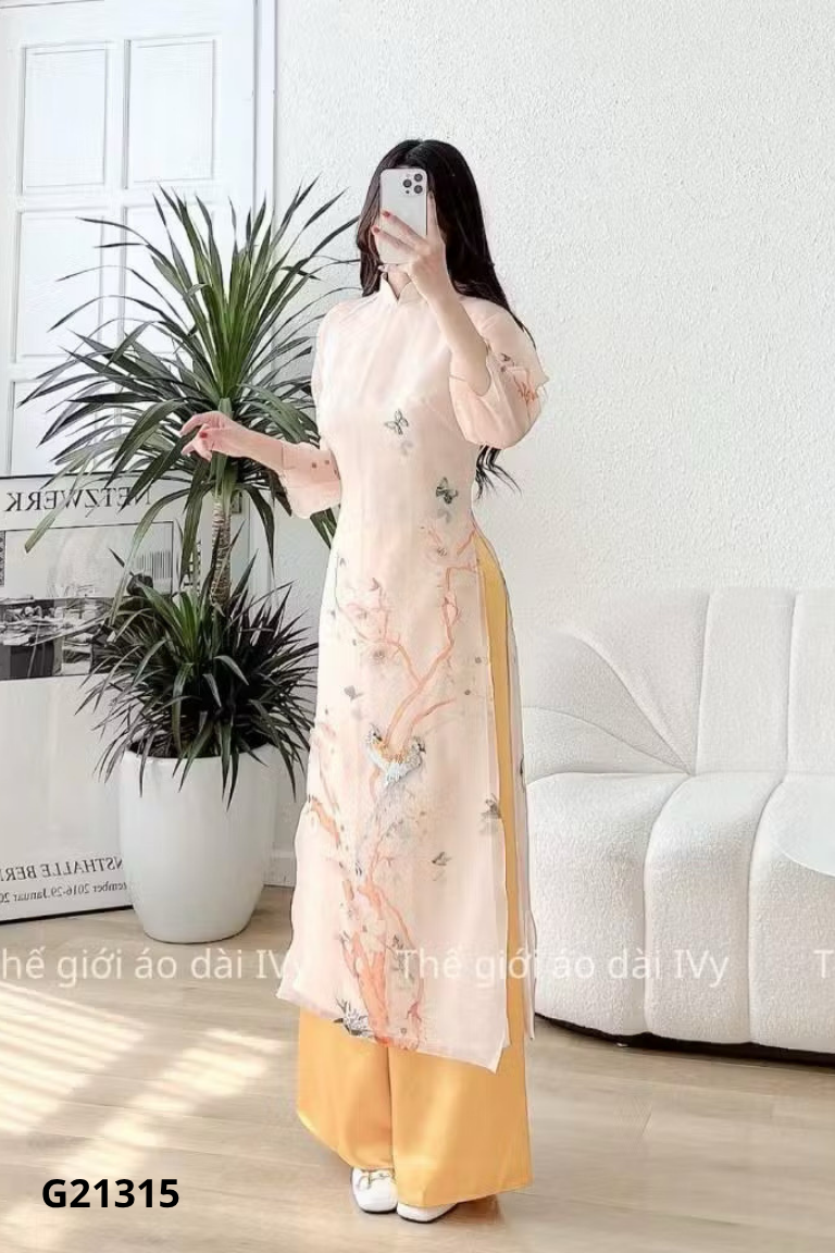 Set Áo dài voan vàng họa tiết đính cườm + quần