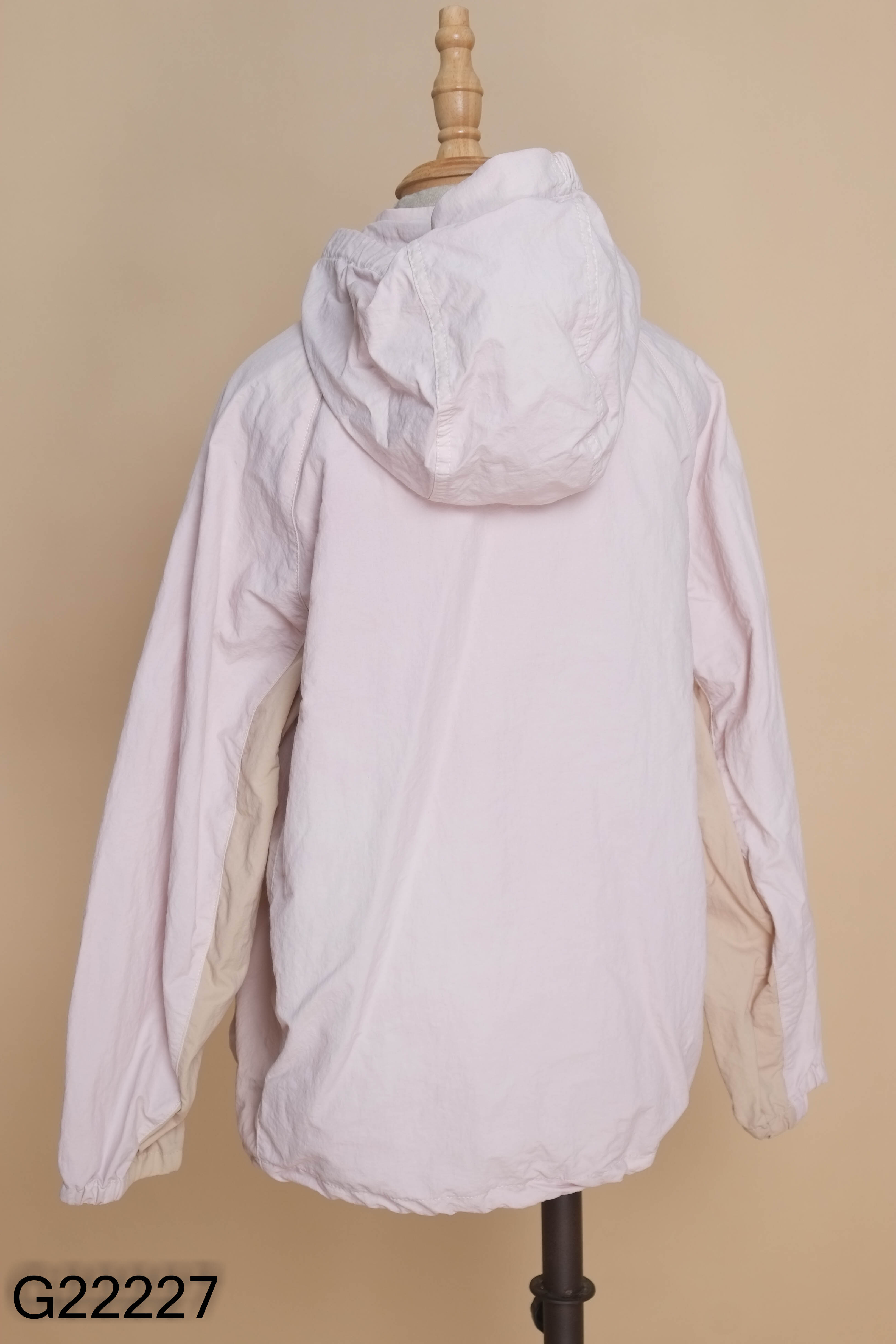 Áo UNIQLO kid gió hồng