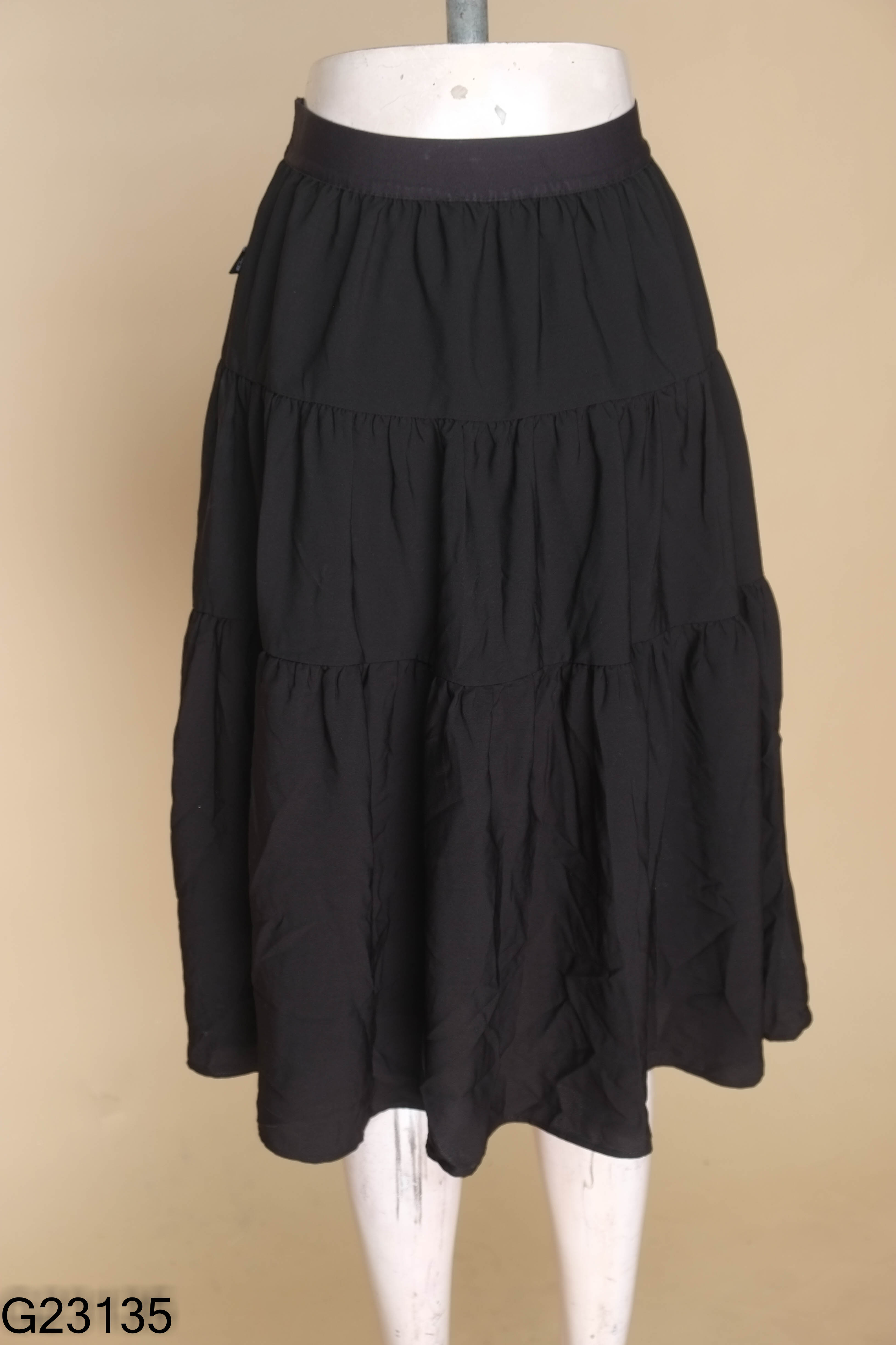 Chân váy đen YODY trơn babydoll