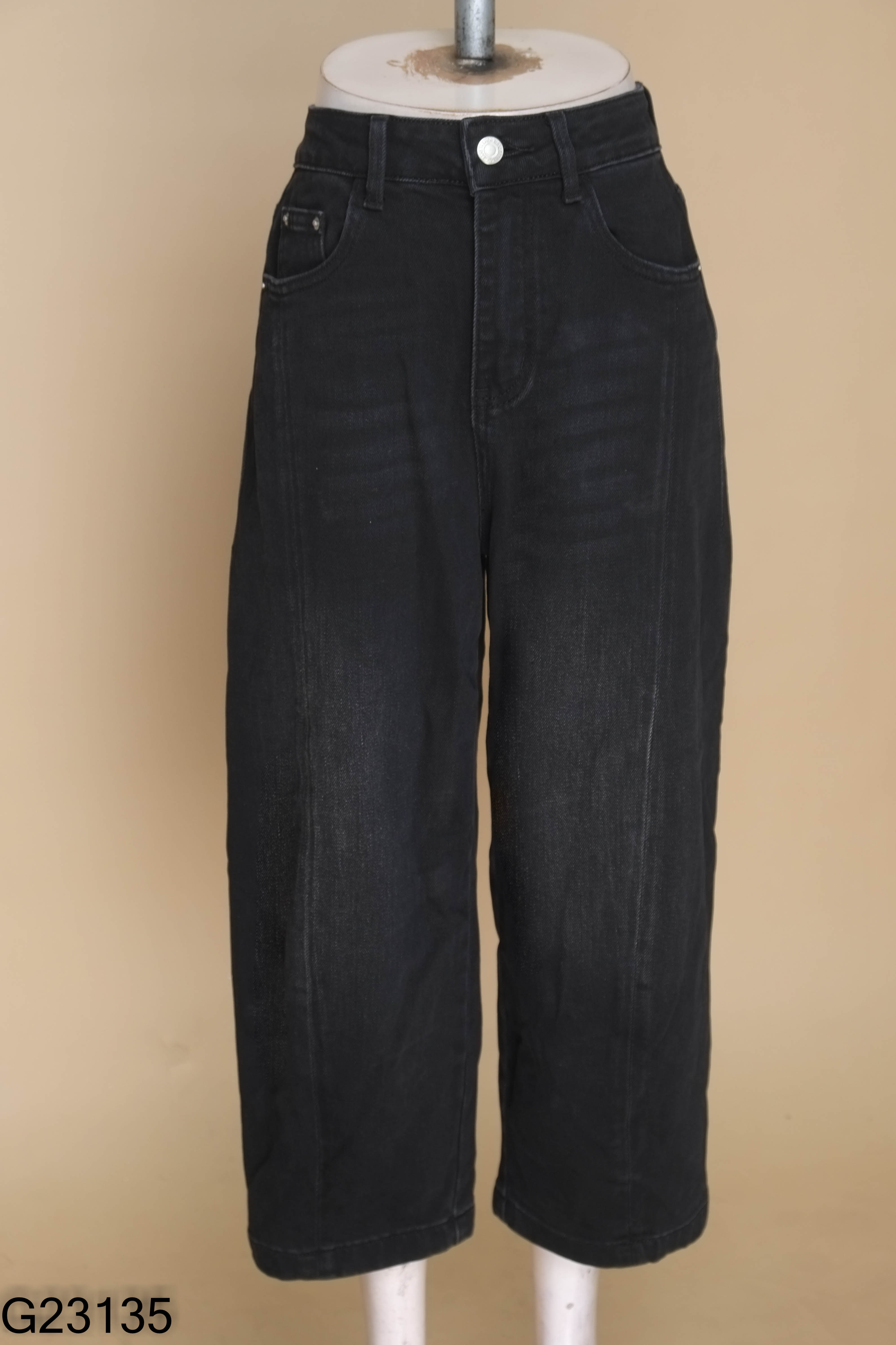 Quần culottes jeans đen trơn