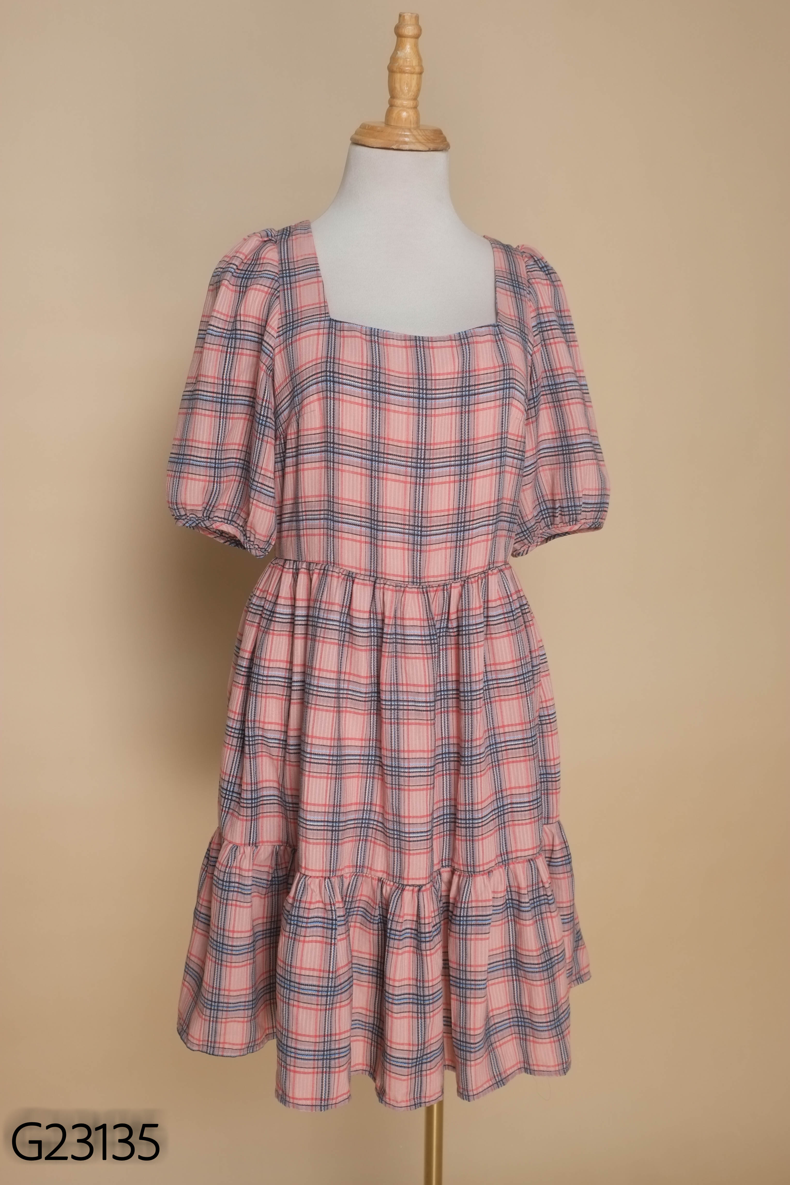 Váy babydoll hồng kẻ ADORE DRESS