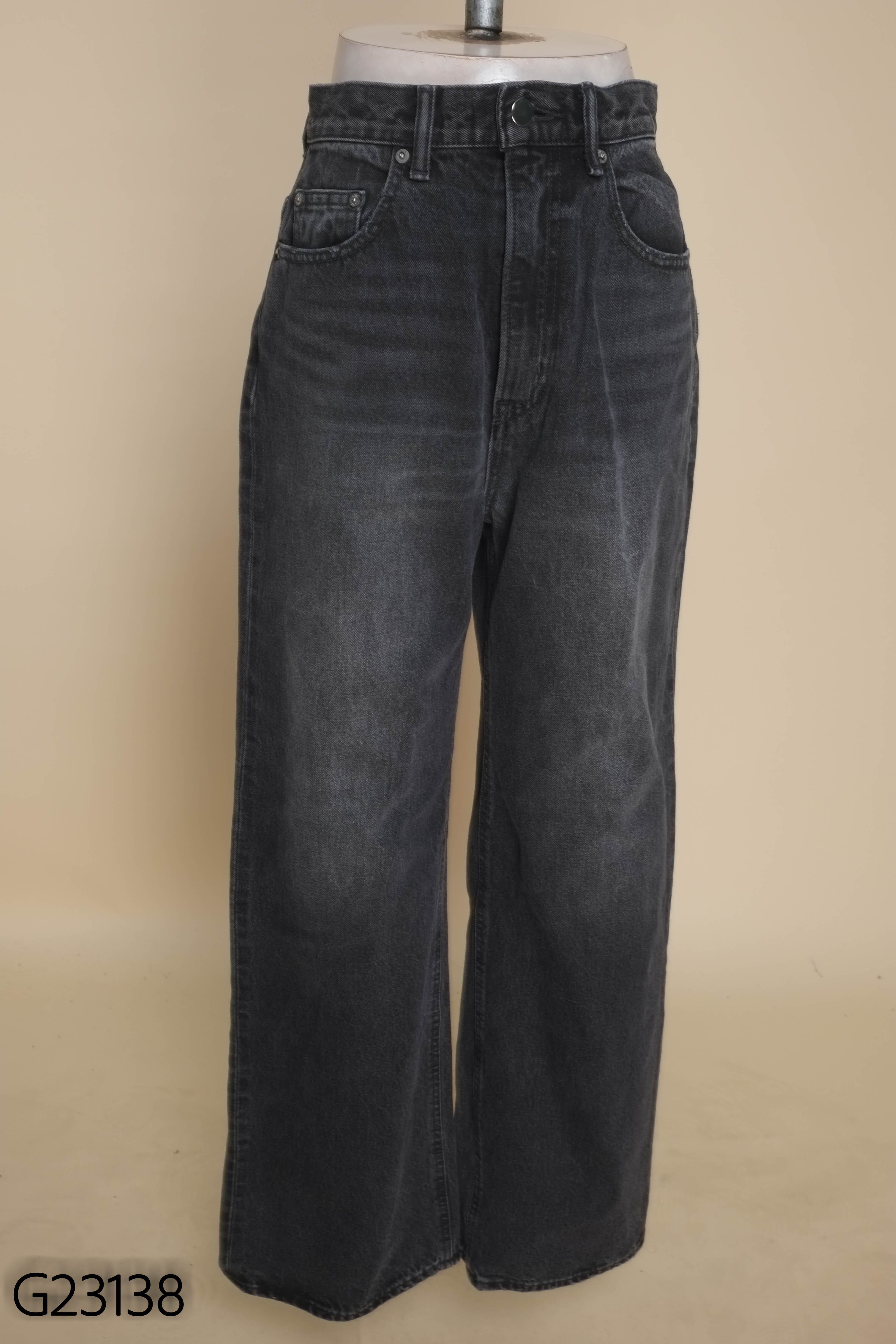 Quần jeans đen SLY JEANS