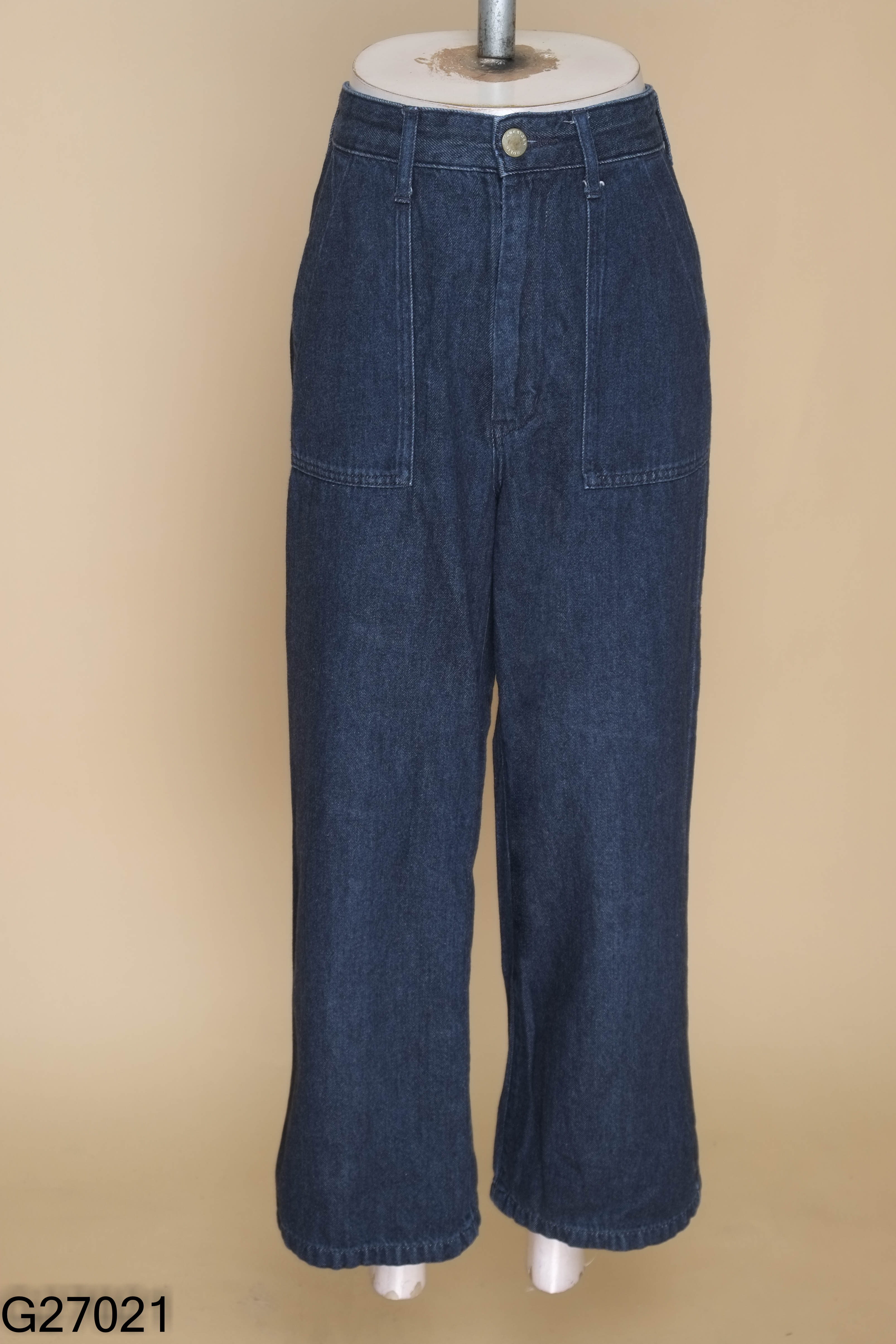 Quần jeans trơn xanh đậm