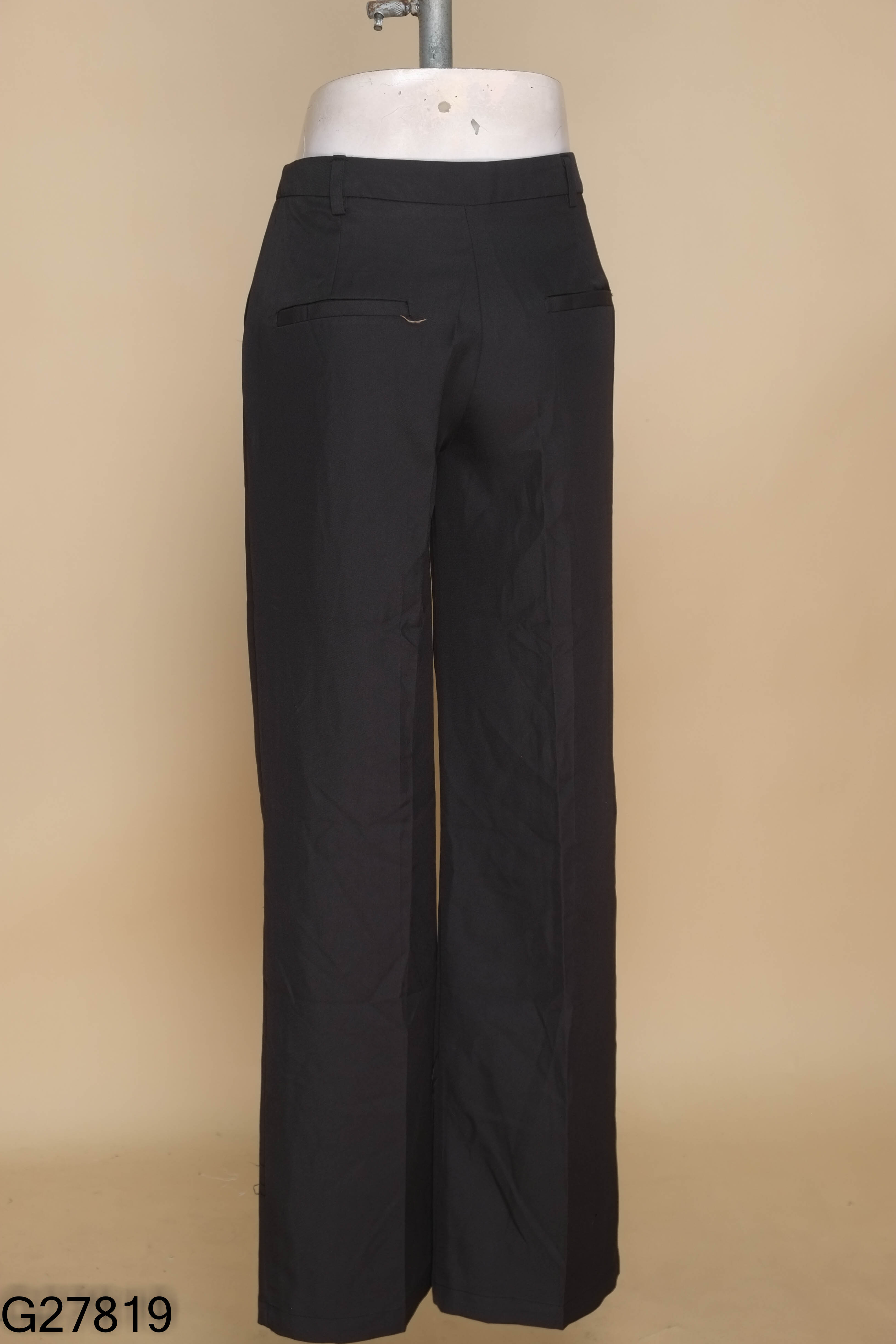 Quần MIXXO đen
